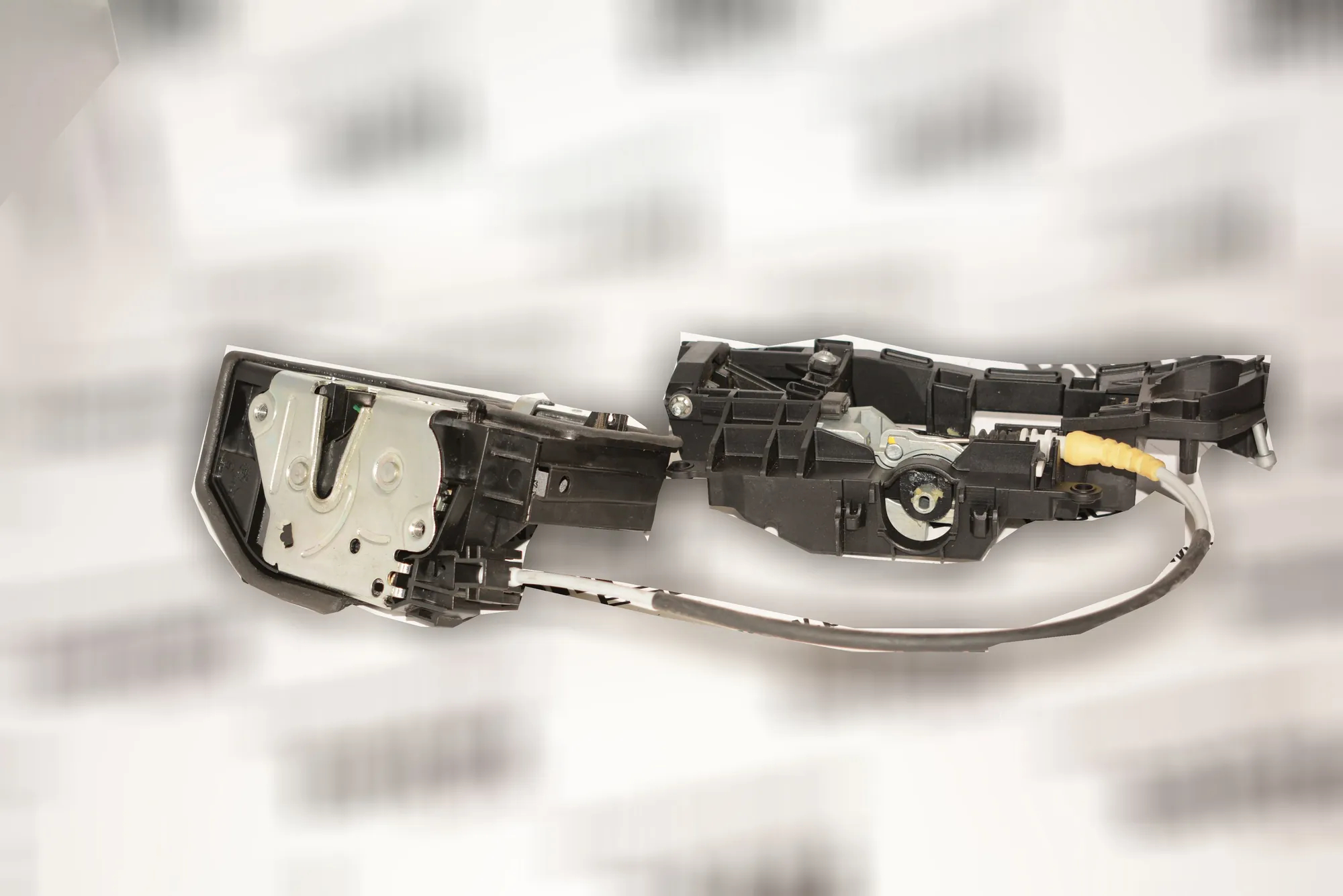 Rear Left Door Lock – OEM 72021477175649 · BMW 5 Touring (F11) BMW 5 Touring (F11) 2012 – 2
