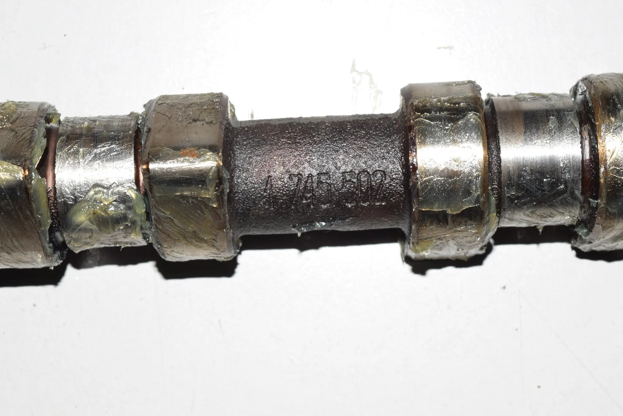 Crankshaft – OEM 1745502 · BMW 5 (E39) BMW 5 (E39) 1999 – 3