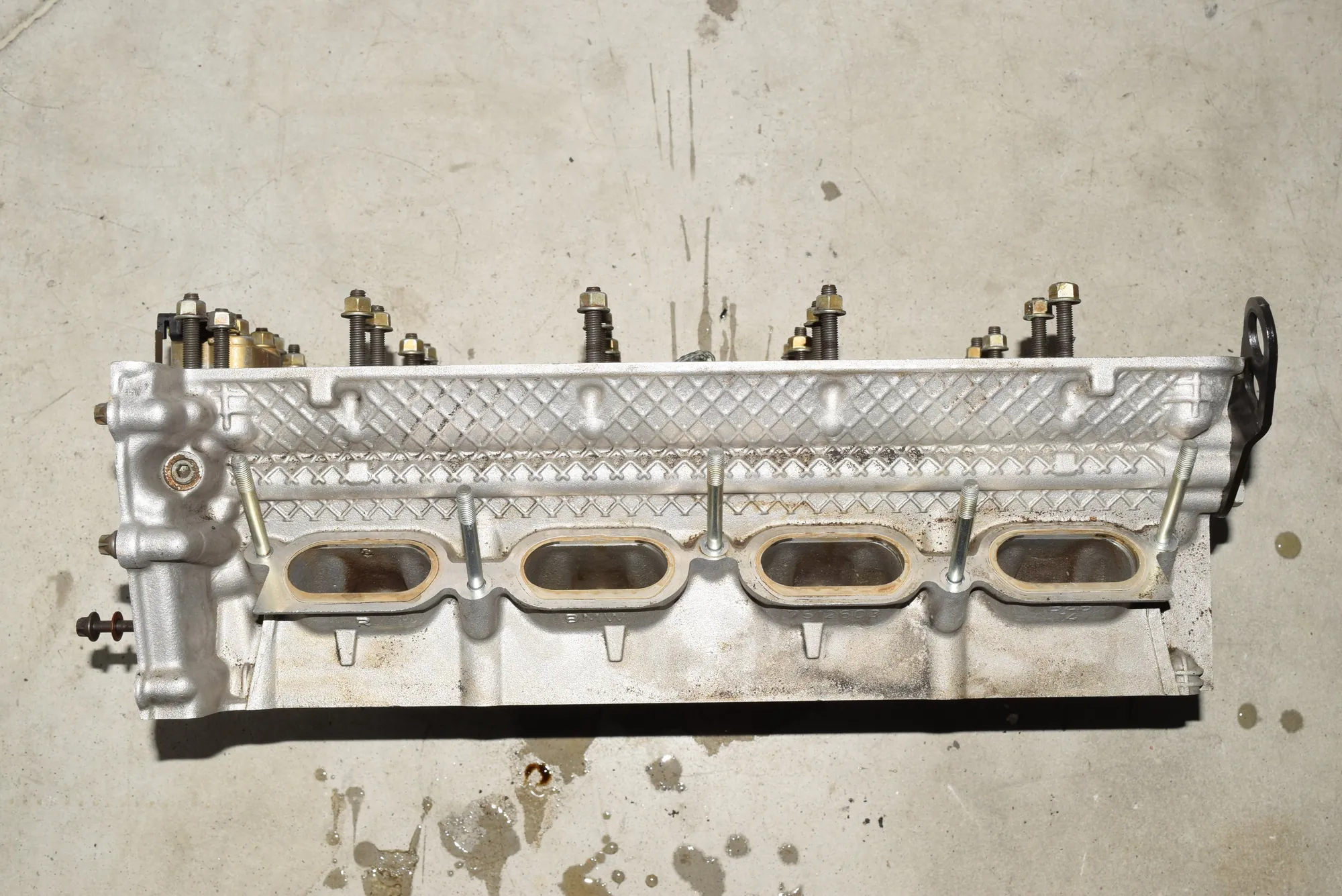 Engine Cylinder Head – OEM 7512603 · BMW X5 (E53) BMW X5 (E53) 4.6 is 2002 – 2