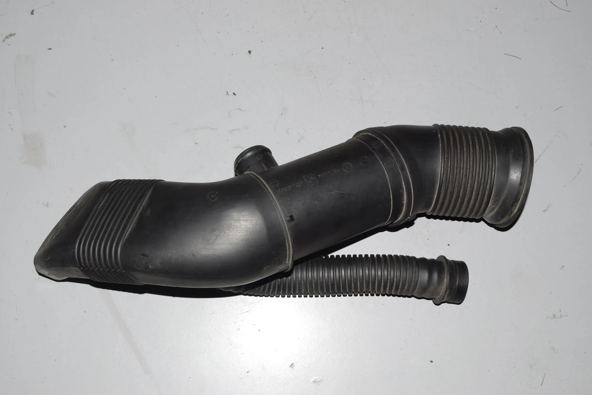 Pipe Hose – OEM 4809077901 · BMW 5 Touring (E39) 525 d 2003 – 2