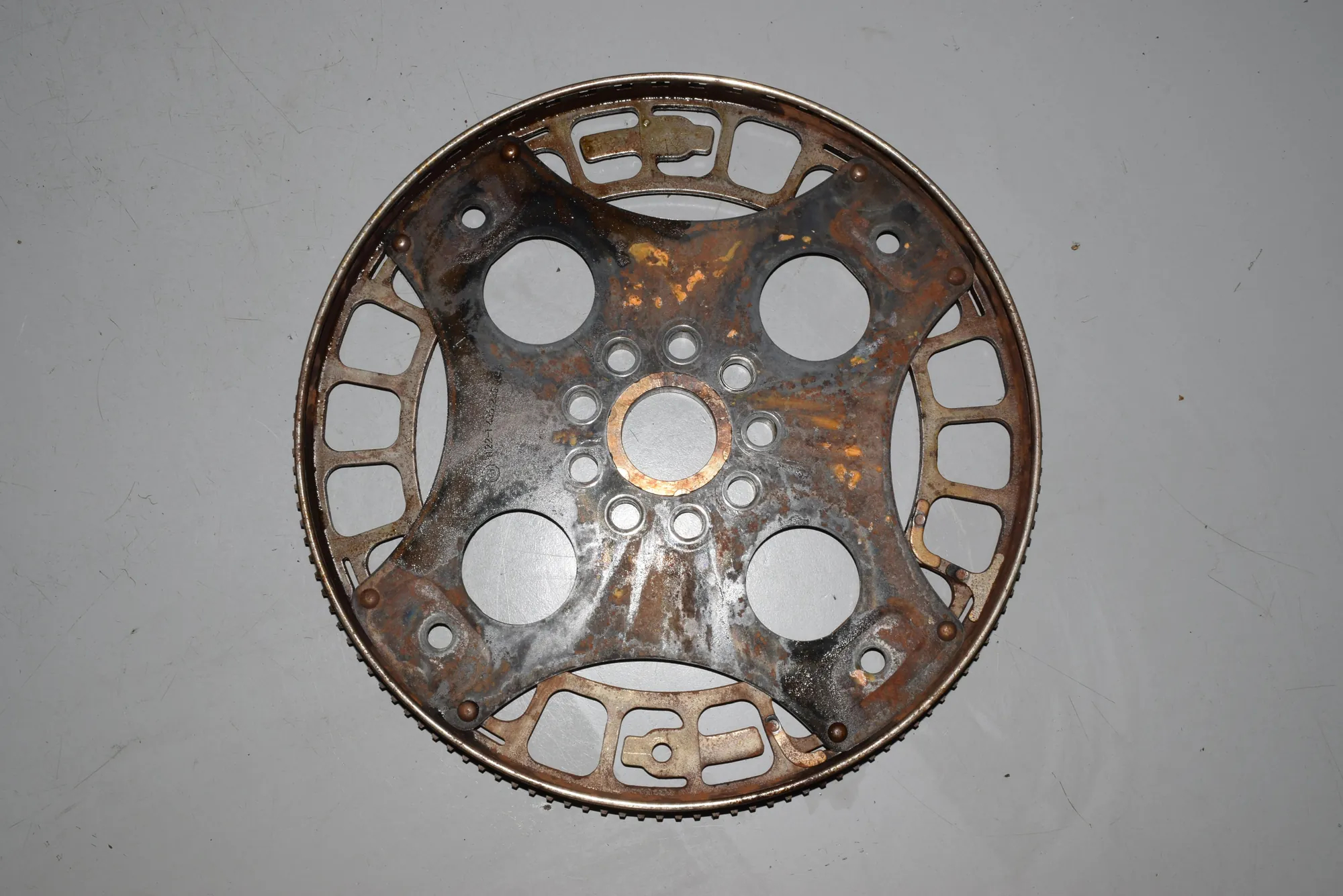 Flywheel Disc Automatic – OEM 1435235 · BMW X5 (E53) BMW X5 (E53) 4.4 i 2003