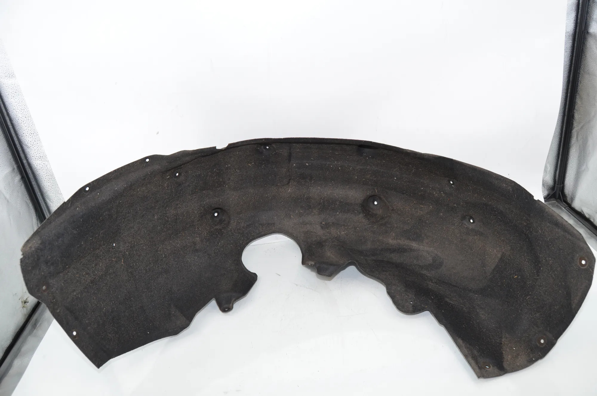 Rear Right Arch Liner – OEM 7340204 · BMW 7 (G11, G12) 750 d, Ld xDrive 2016