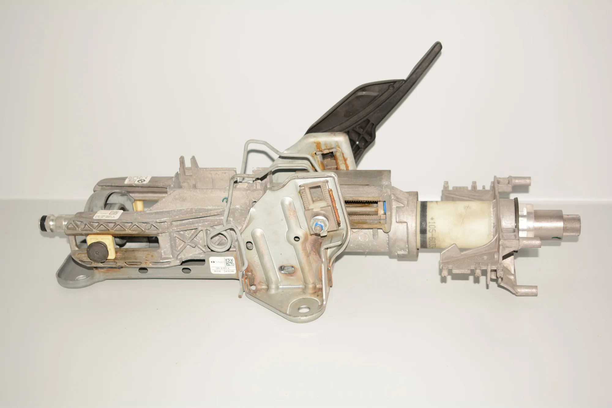 Steering Wheel Adjustment Mechanism – OEM 6795345 · BMW 5 (F10) BMW 5 (F10) 2010