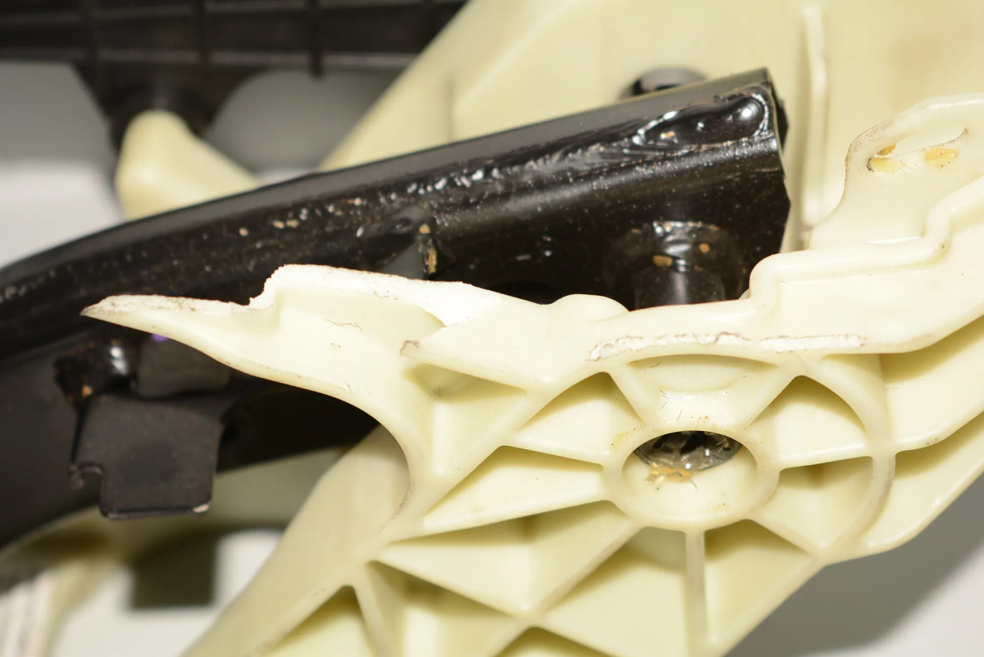Brake Pedal – OEM 6775368 · BMW 5 (F10) BMW 5 (F10) 2014 – 5