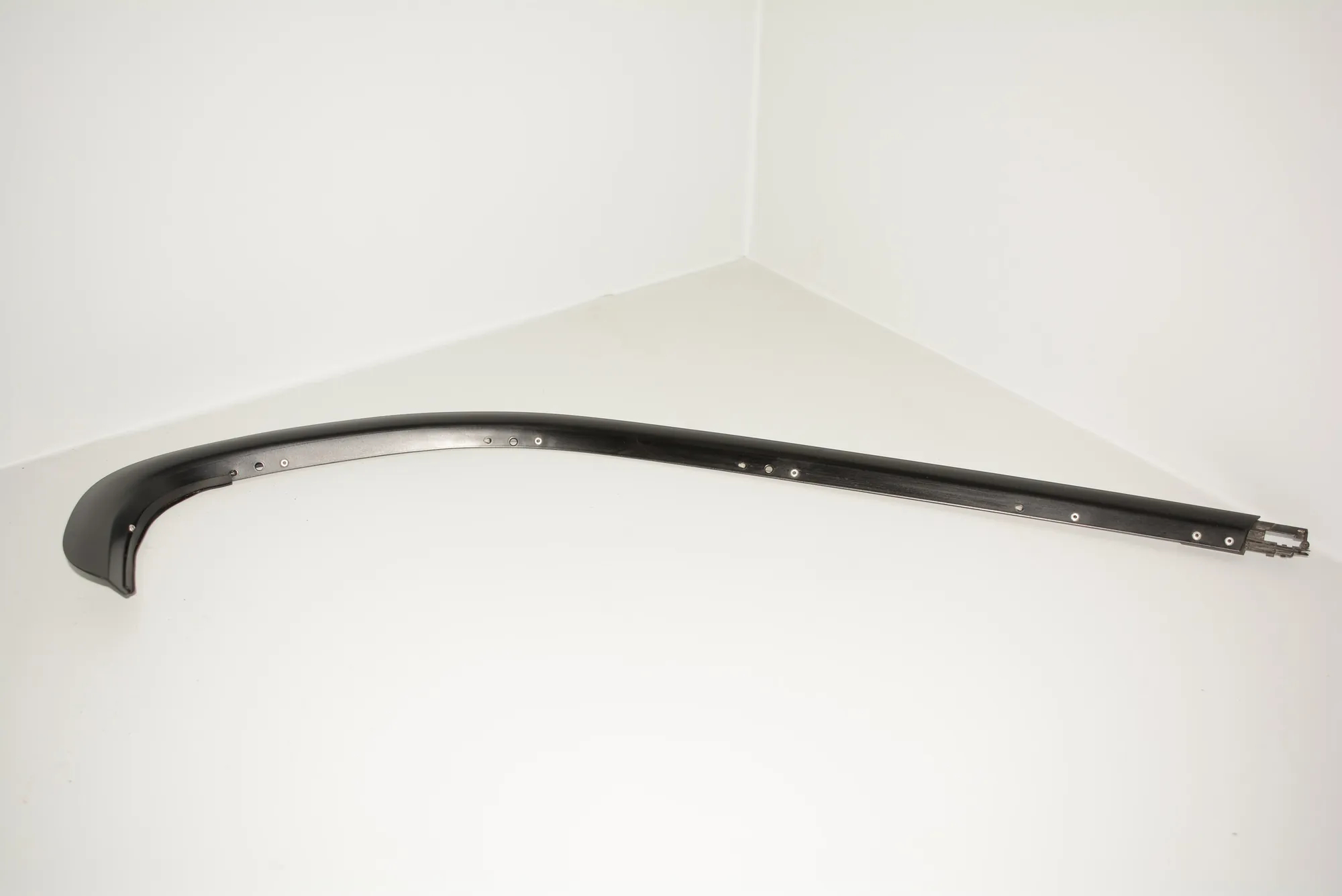 Front Right Door Molding – OEM 7129666 · BMW 3 Touring (E91) BMW 3 Touring (E91) 2005 – 3