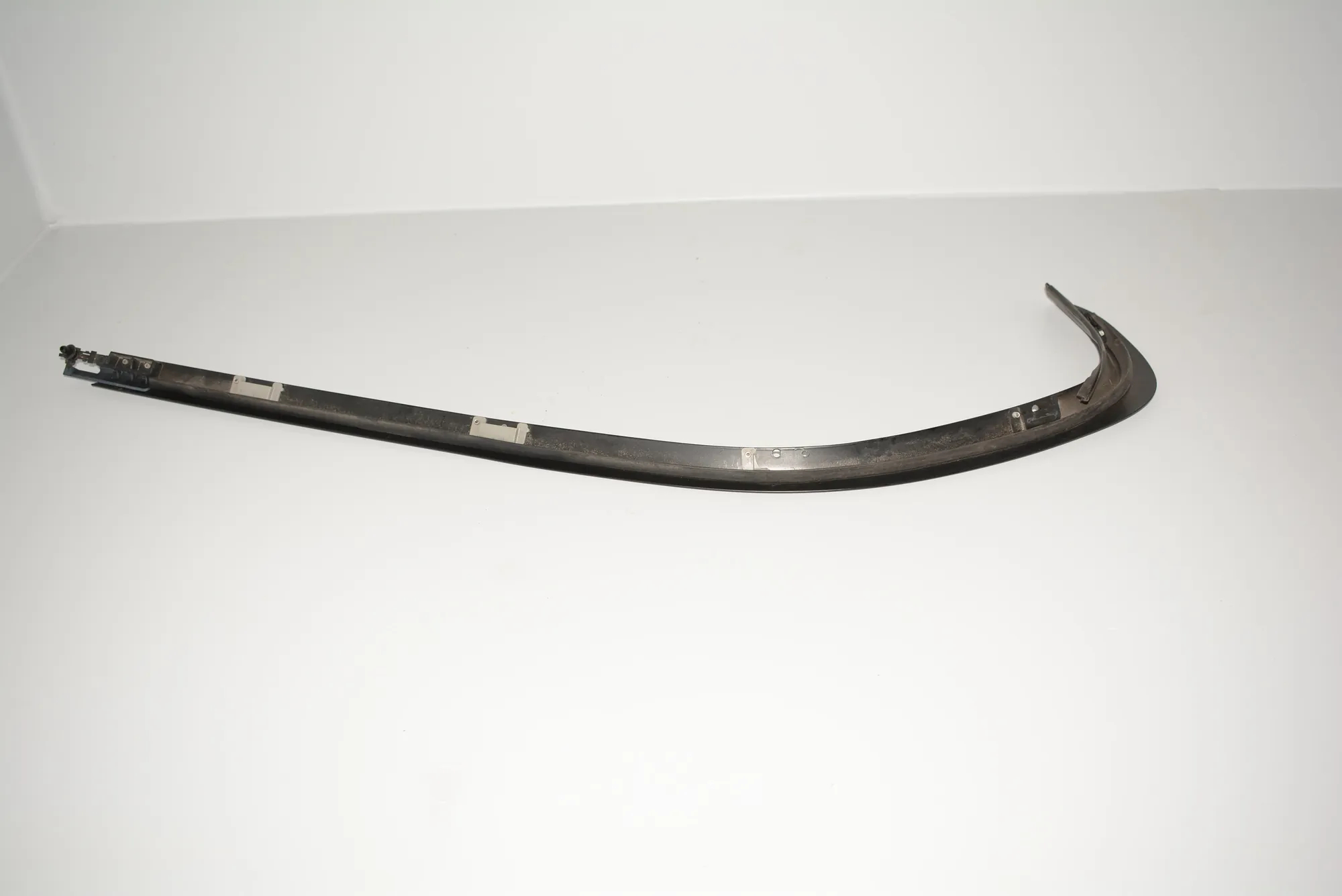 Front Left Door Molding – OEM 7129665 · BMW 3 Touring (E91) BMW 3 Touring (E91) 2005 – 4