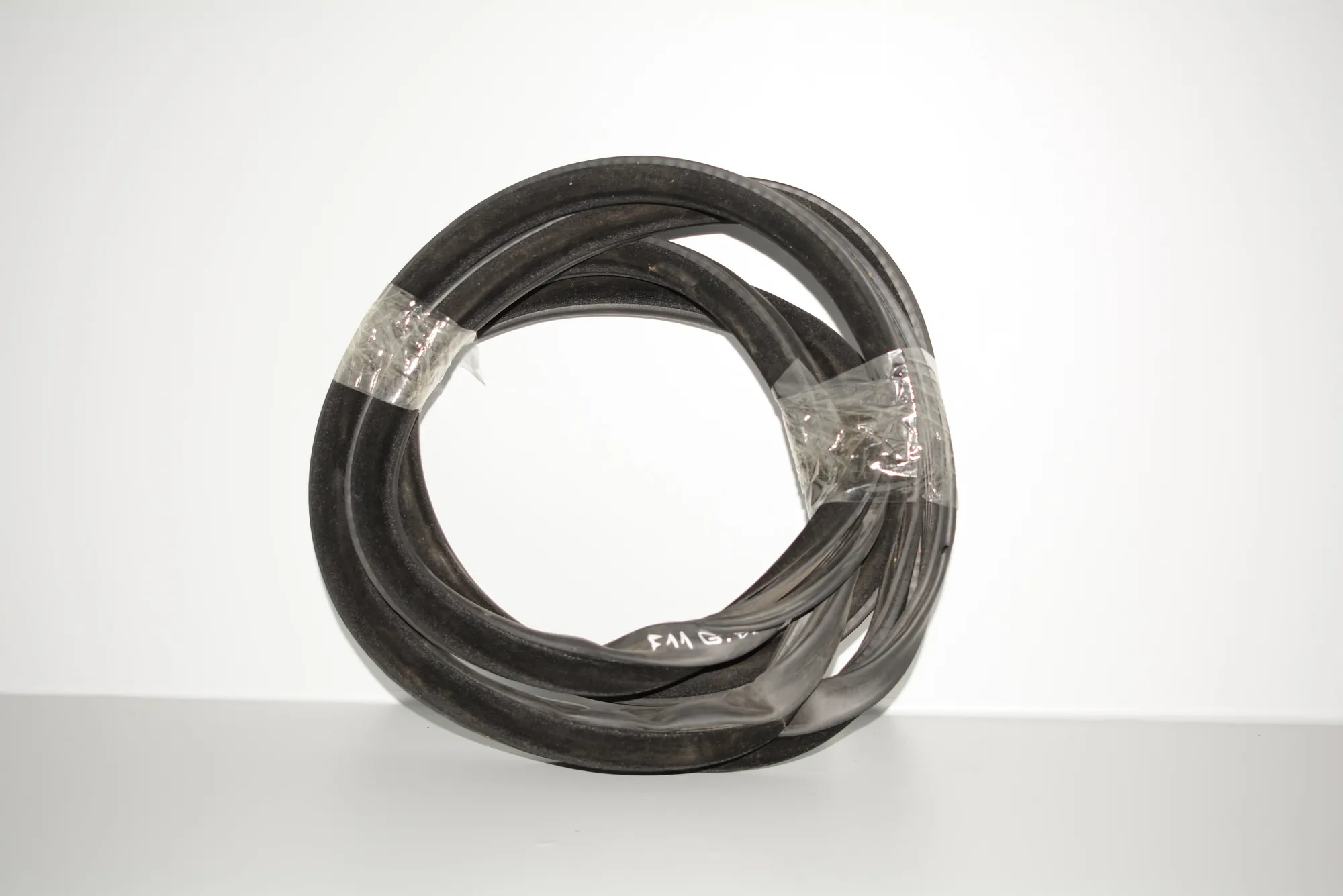 Rear Right Door Seal Rubber · BMW 5 Touring (F11) BMW 5 Touring (F11) 2010