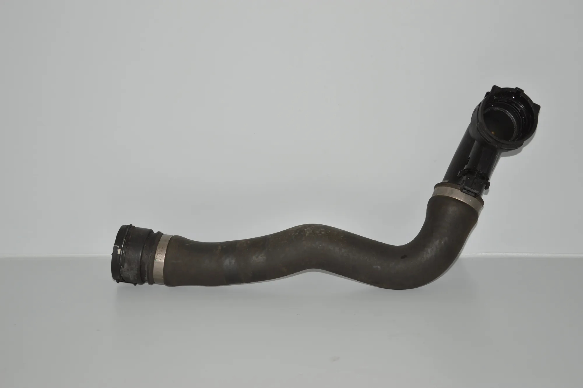 Right Side Cooling Radiator Hose – OEM 7500750 · BMW X5 (E53) 4.6 is 2003 – 3