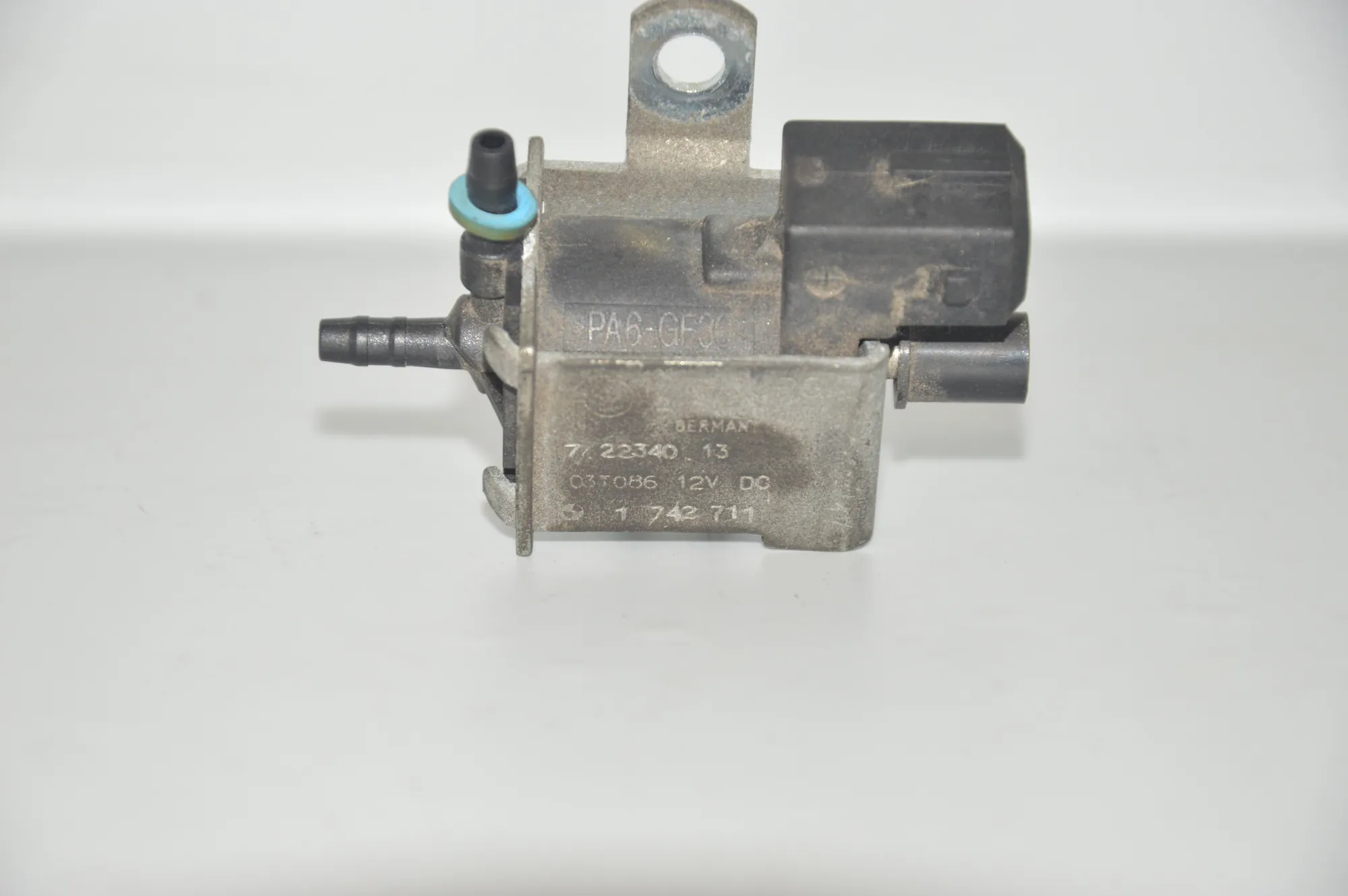 Solenoid Valve – OEM 1742711 · BMW X5 (E53) 4.6 is 2003 – 3