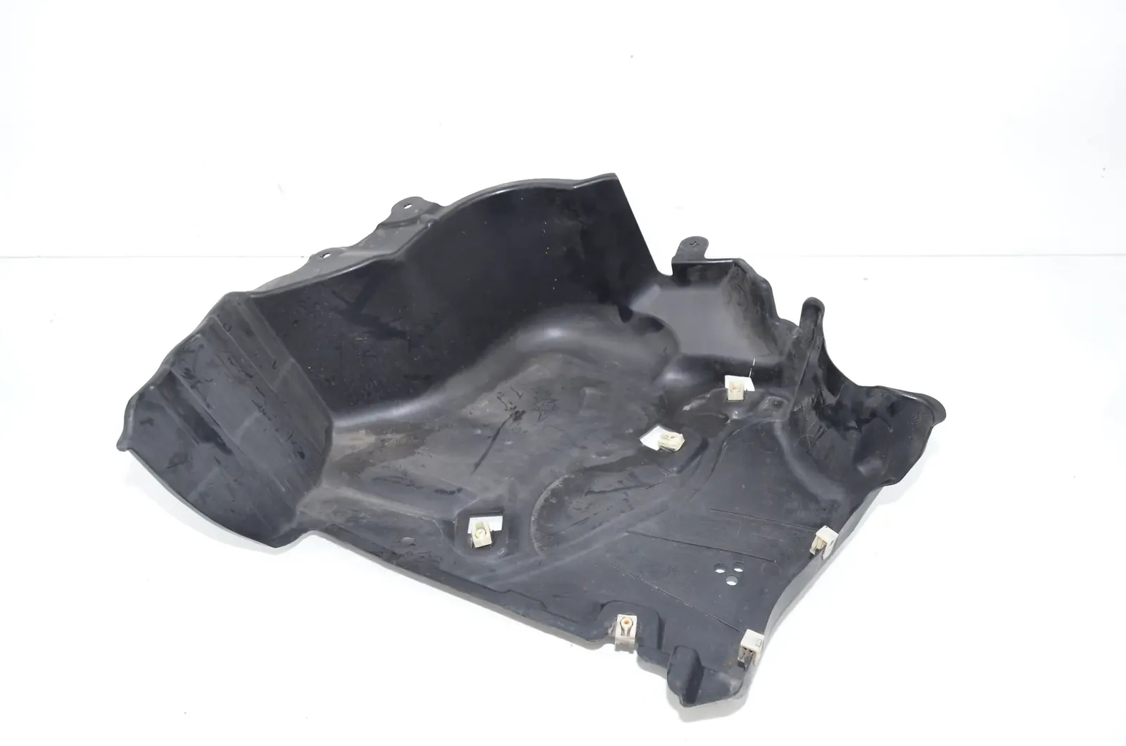 Rear Right Underbody Cover – OEM 7351646 · BMW 7 (G11, G12) 750 d, Ld xDrive 2016 – 4