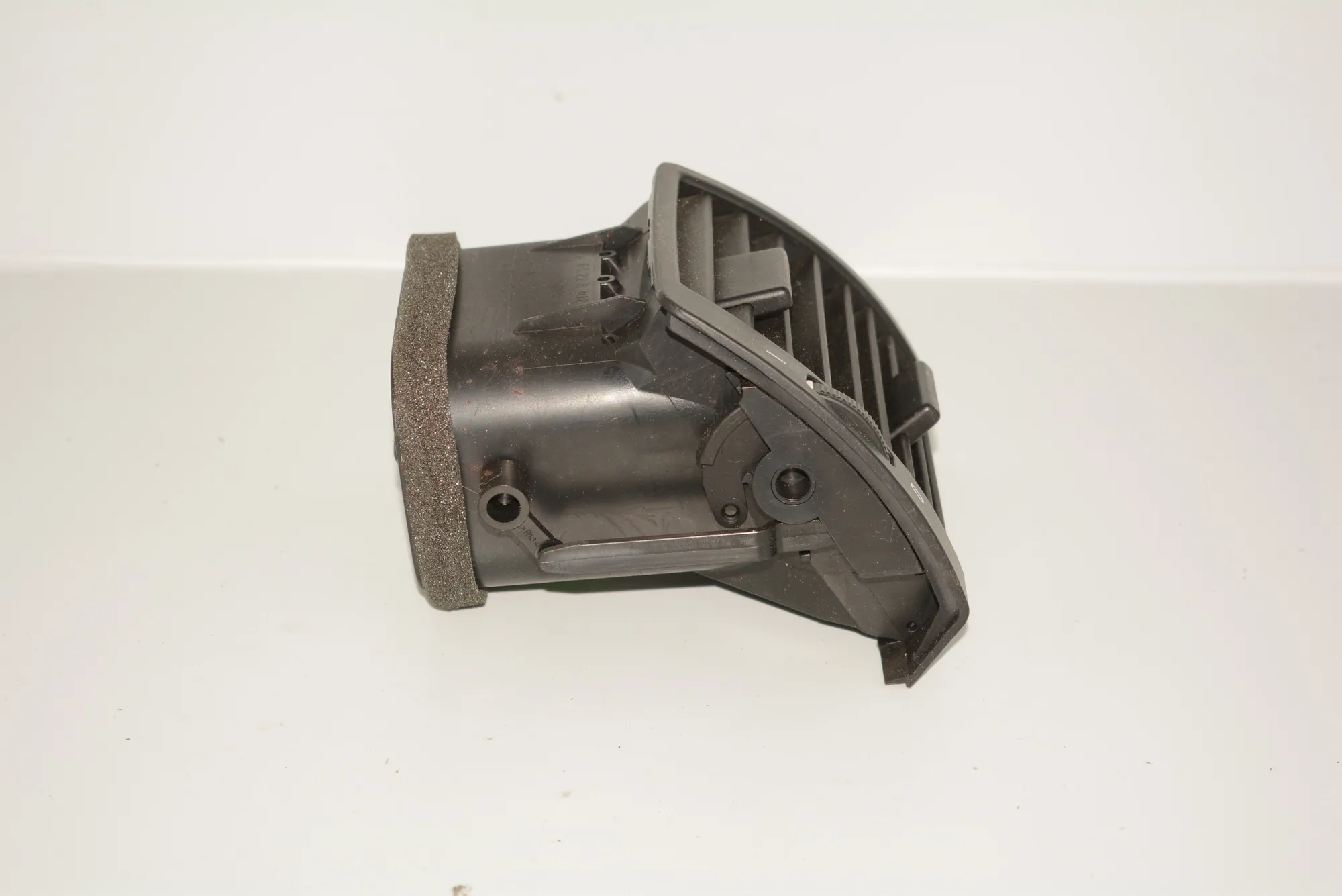 Dashboard Air Vents – OEM 8402216 · BMW X5 (E53) 4.6 is 2003 – 2