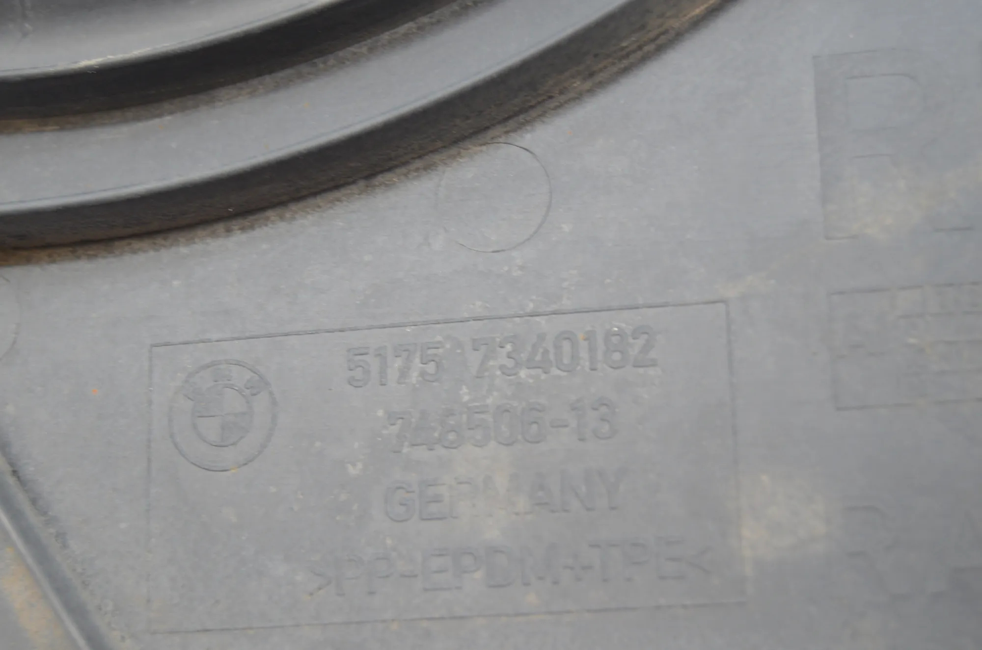 Rear Right Underbody Cover – OEM 7340182 · BMW 7 (G11, G12) 750 d, Ld xDrive 2016 – 5