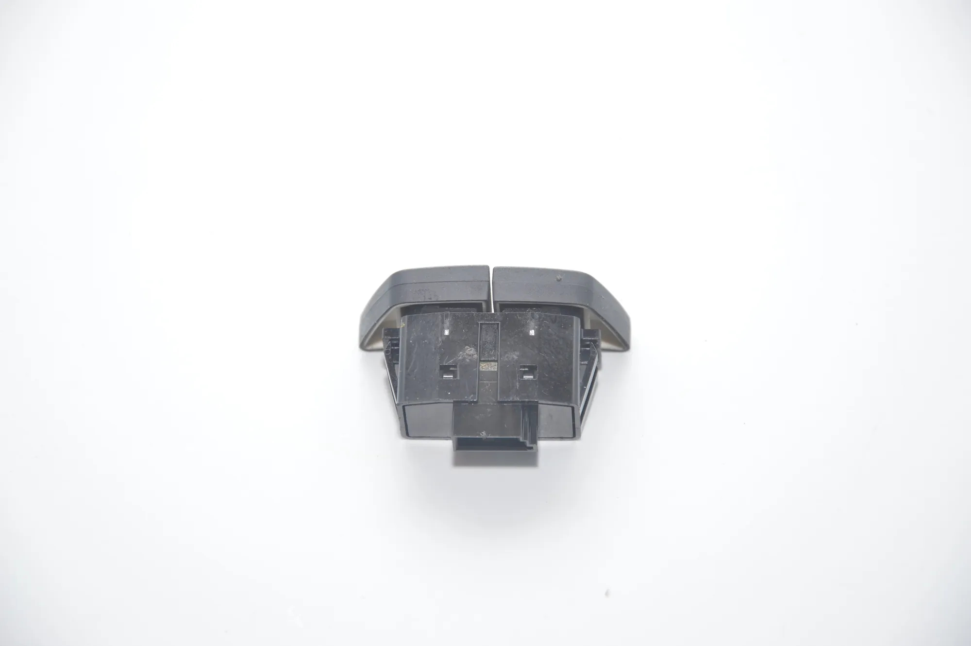 Switches – OEM 6921669 · BMW 5 (E60) 525 d 2007 – 4