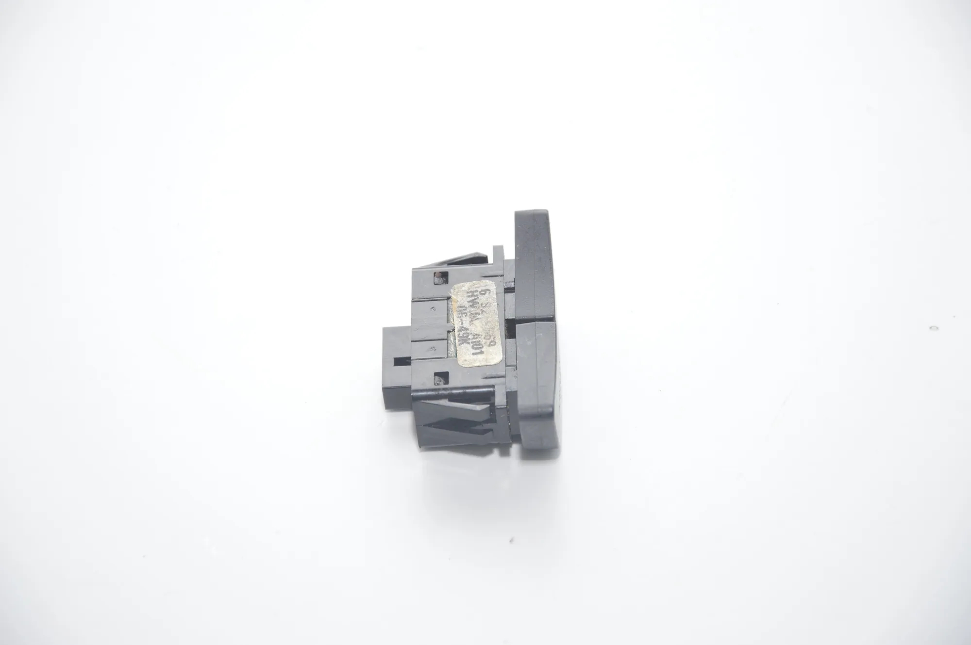 Switches – OEM 6921669 · BMW 5 (E60) 525 d 2007 – 2