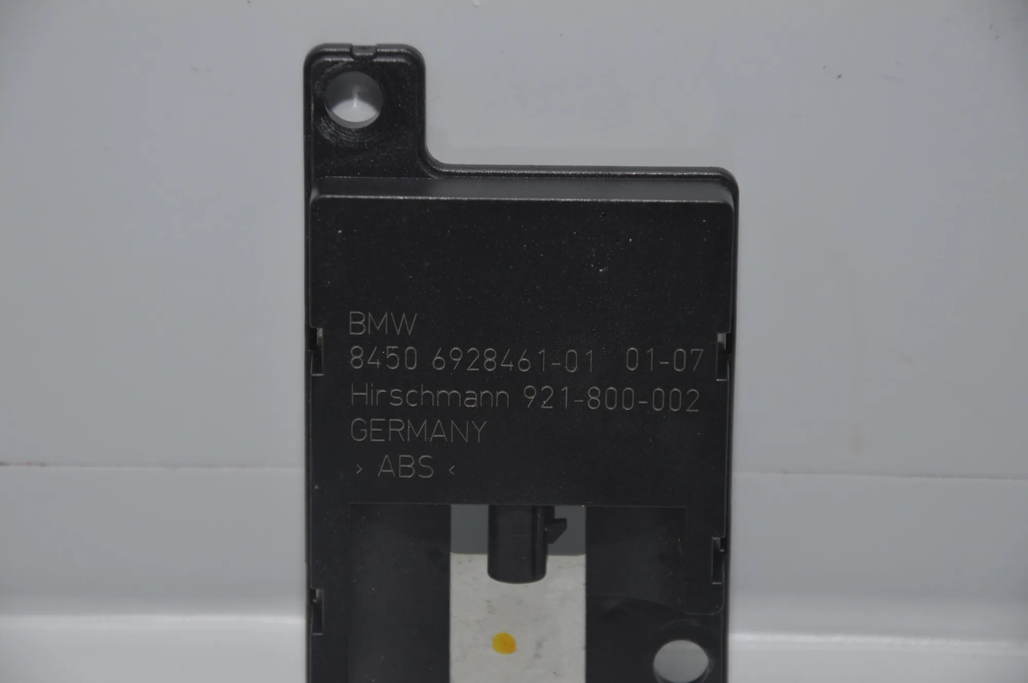 Antenna – OEM 6928461 · BMW 5 (E60) 525 d 2007 – 6