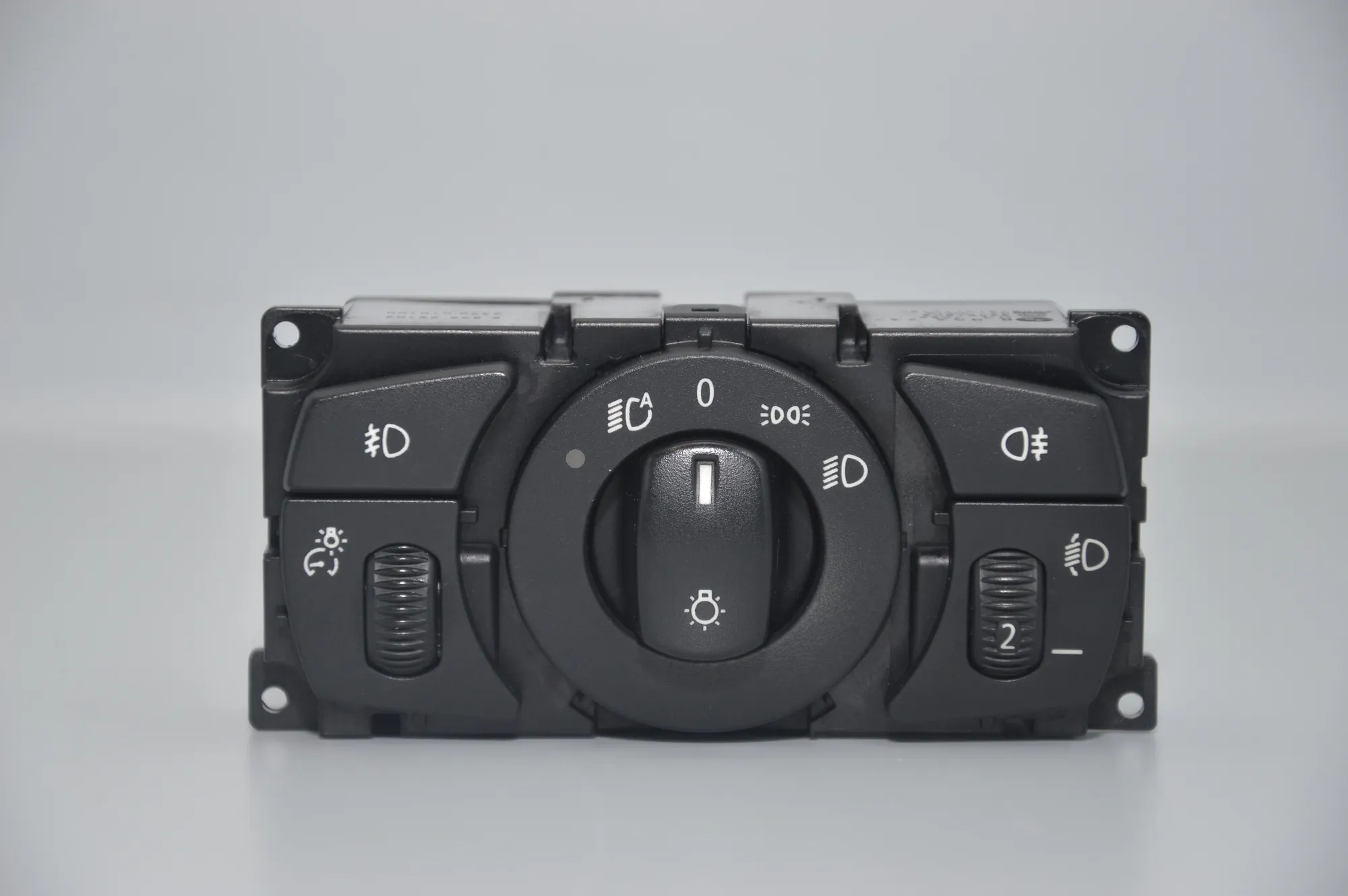 Headlight Switch Control Unit – OEM 6953737 · BMW 5 (E60) 525 d 2007 – 6