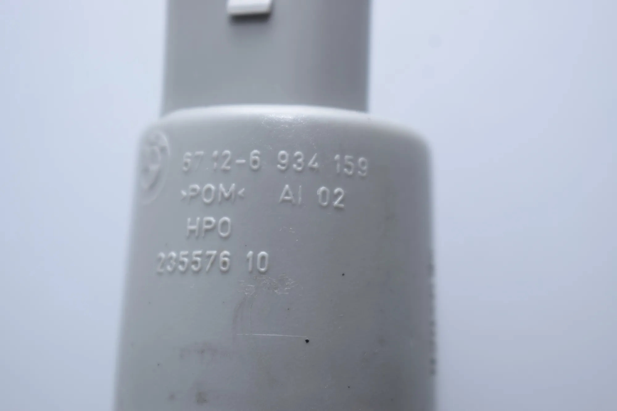 Washer Tank Motor – OEM 6934159 · BMW 5 (E60) 525 d 2007 – 5