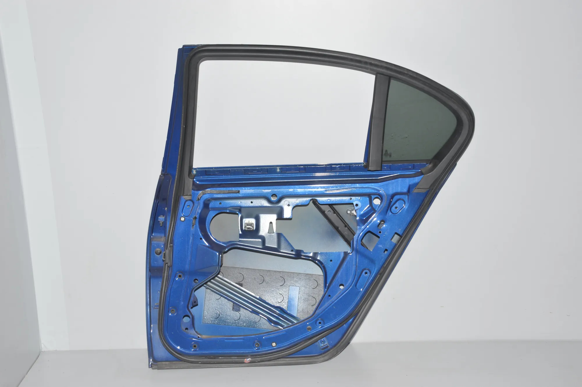Rear Right Door – OEM NA · BMW 5 (E60) 525 d 2007 – 2