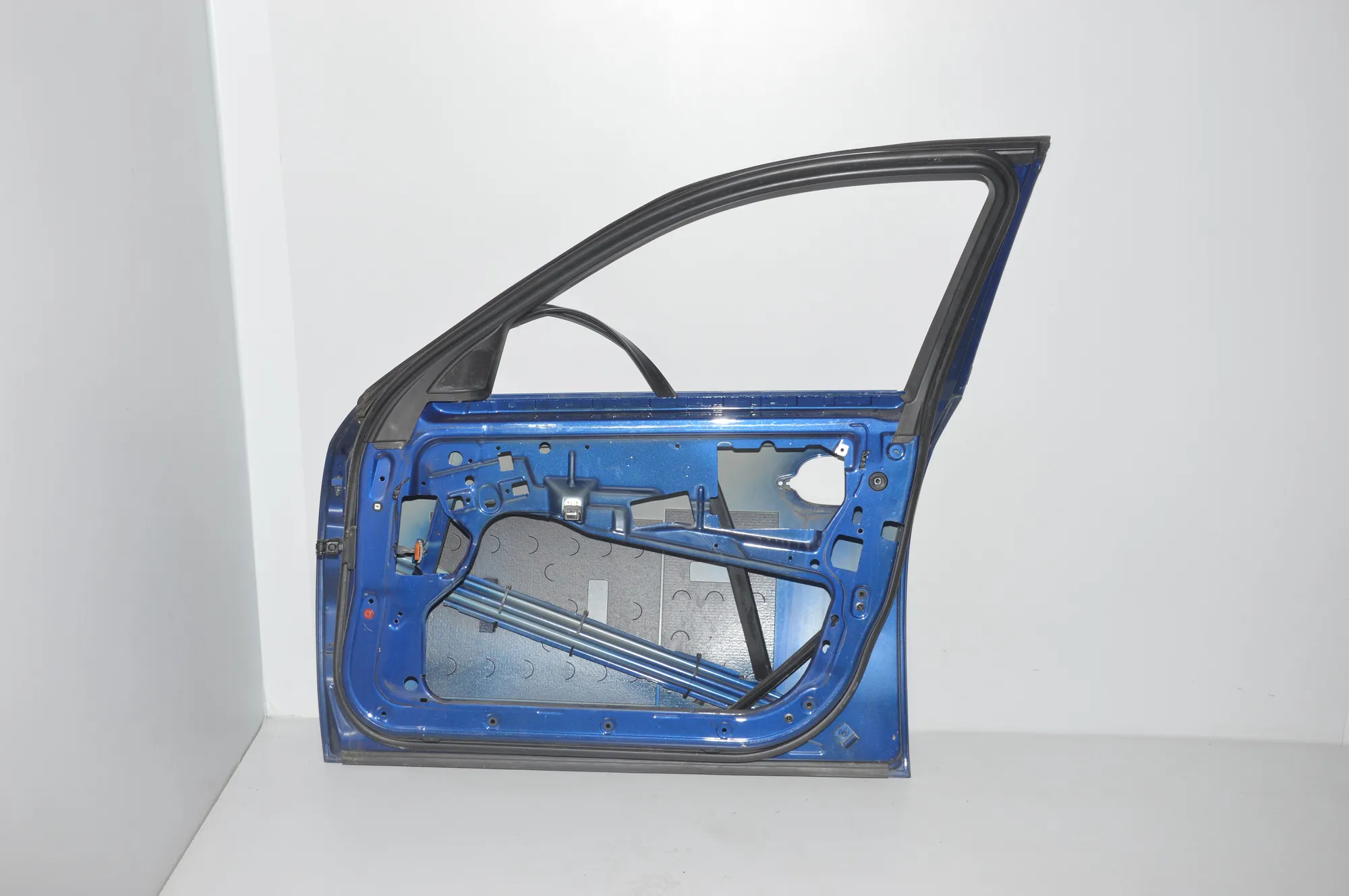 Front Right Door – OEM NA · BMW 5 (E60) 525 d 2007 – 2