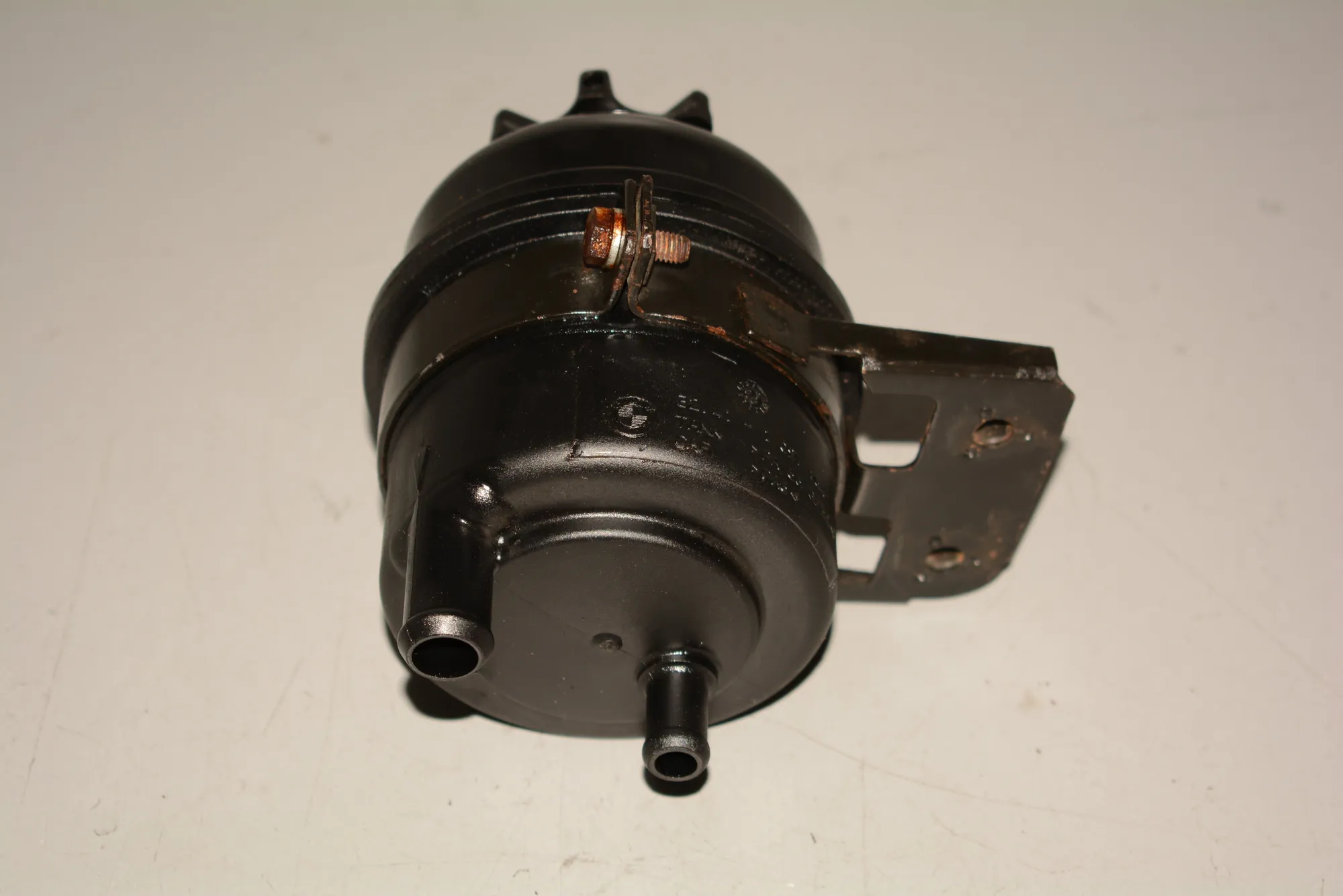 Power Steering Pump Tank – OEM 1097164 · BMW X5 (E53) BMW X5 (E53) 4.4 i 2004 – 5