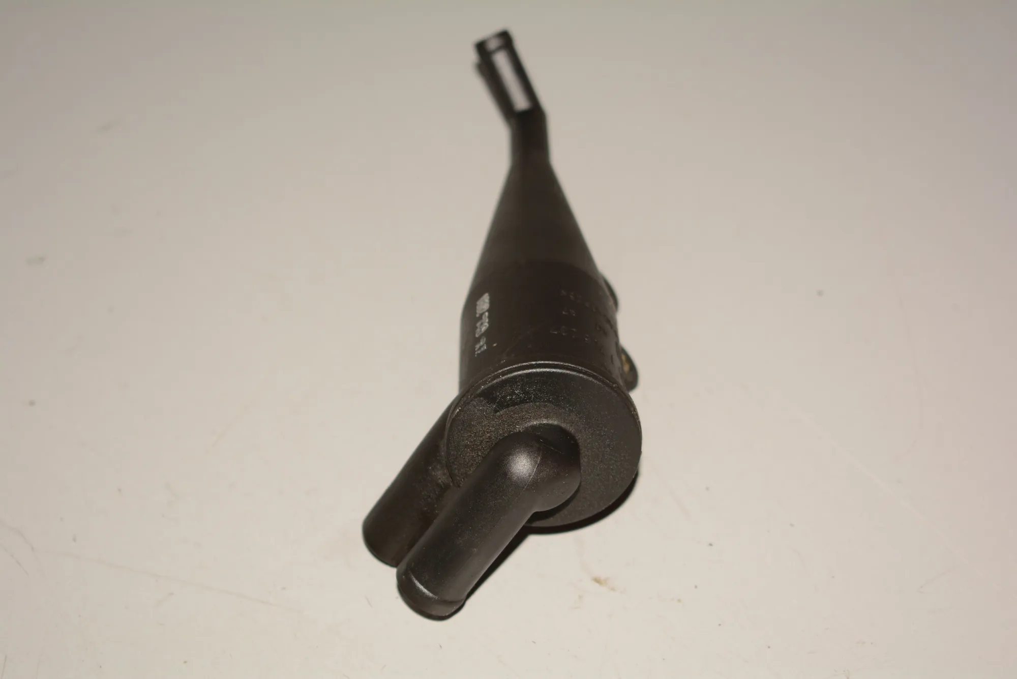 Other Engine Compartment Parts – OEM 1705237 · BMW X5 (E53) BMW X5 (E53) 4.4 i 2004 – 2