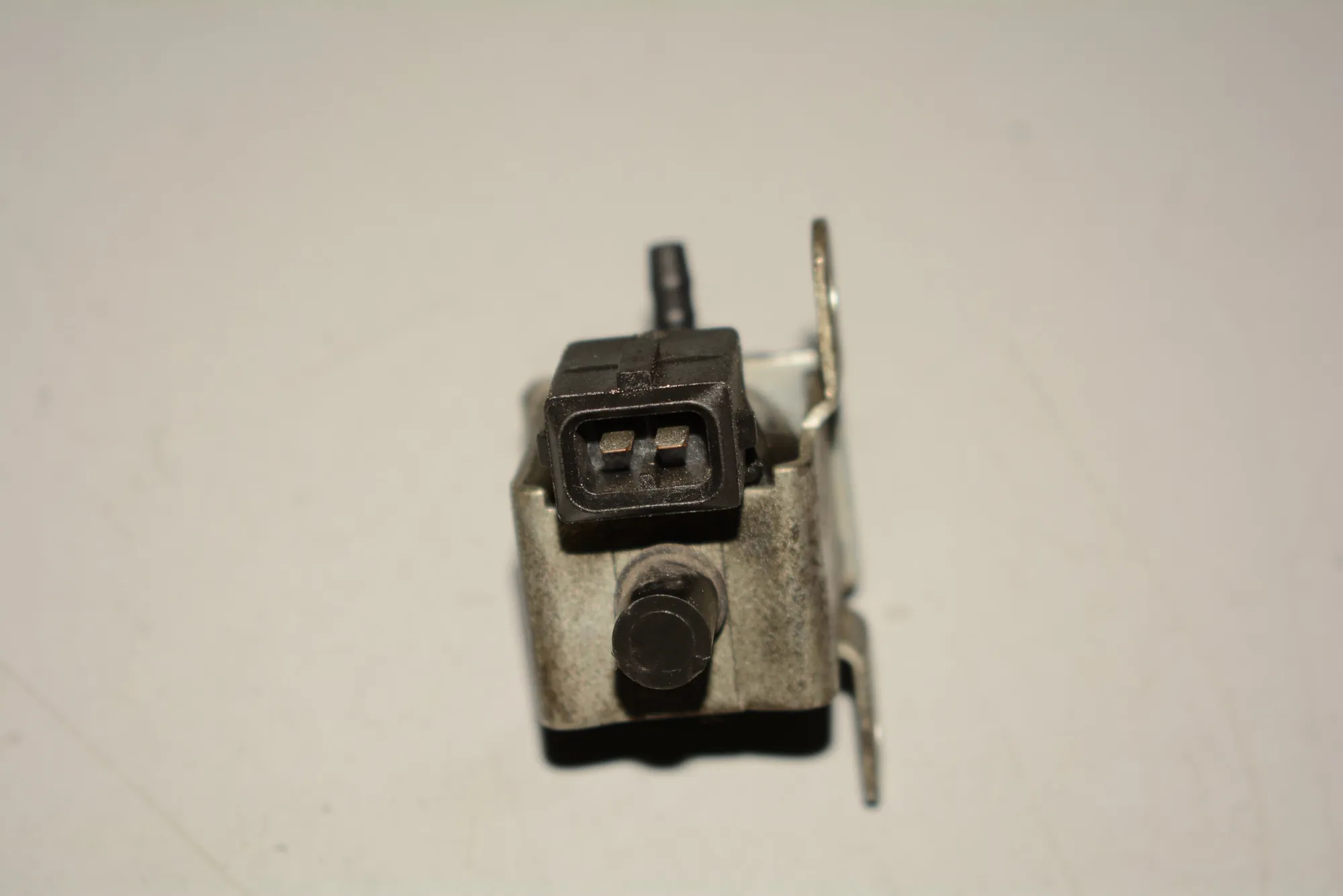 Solenoid Valve – OEM 1742711 · BMW X5 (E53) BMW X5 (E53) 4.4 i 2004 – 4