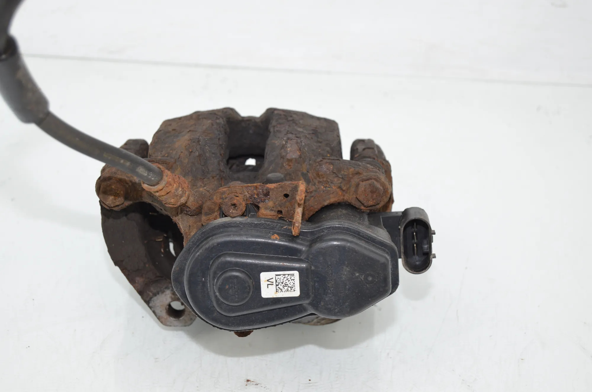 Rear Left Brake Caliper – OEM 6793047 · BMW 5 Touring (F11) 530 d xDrive 2011 – 2