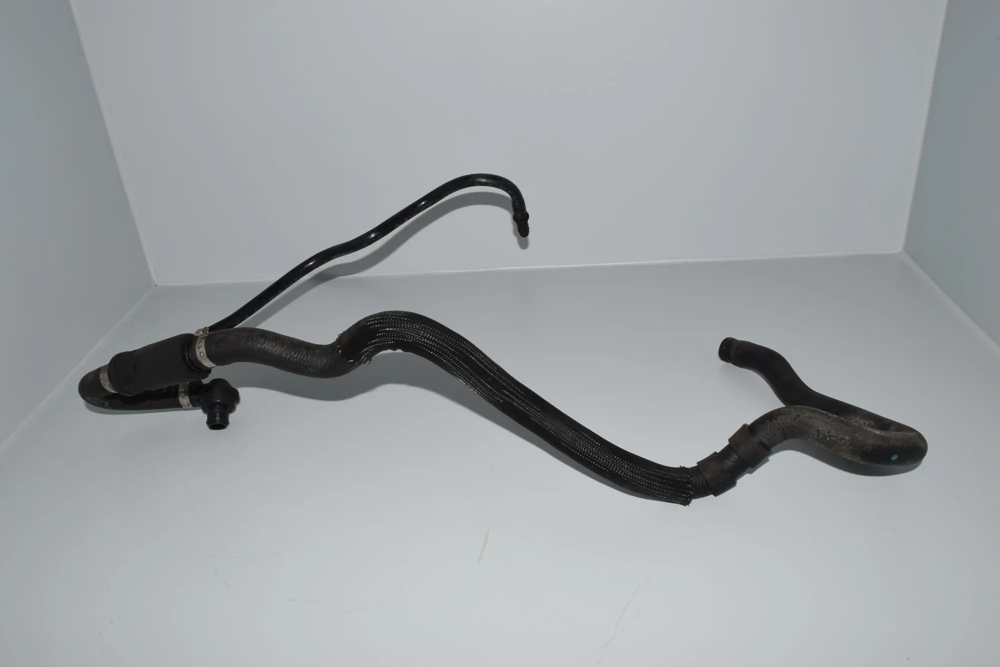 Pipe Hose – OEM 1438809 · BMW 3 (E46) BMW 3 (E46) 2000 – 3