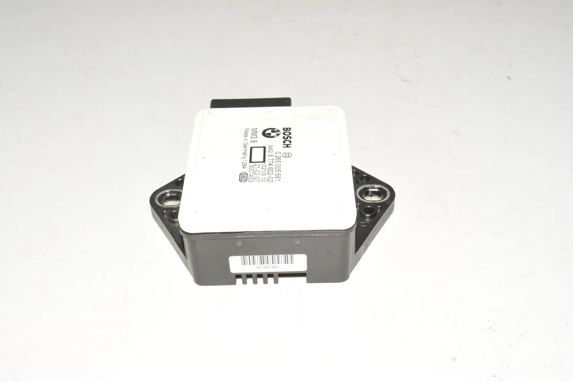 Acceleration Sensor – OEM 0265005681 · BMW 5 (E60) 520 d 2007 – 4