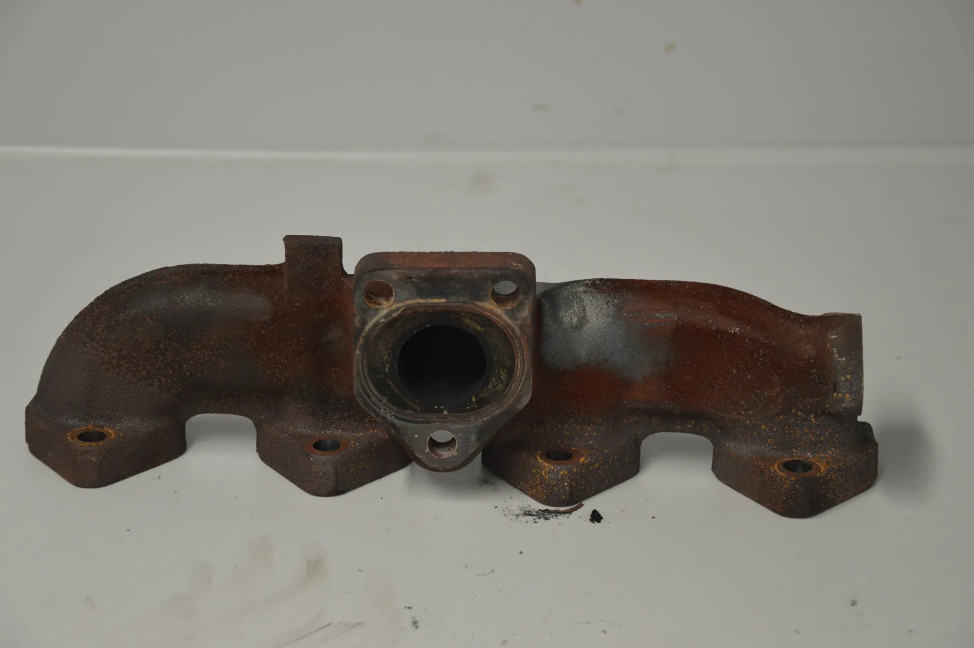 Exhaust Manifold – OEM 7790219 · BMW 5 (E60) 520 d 2007 – 4