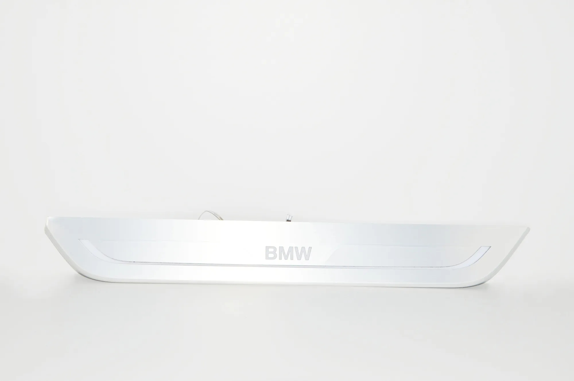 Door Sill Trim Kit – OEM 7370314 · BMW 7 (G11, G12) BMW 7 (G11, G12) 730 d, Ld xDrive 2016