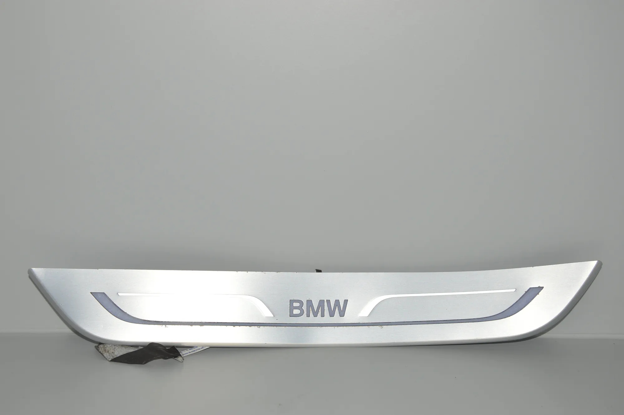 Door Sill Trim Kit – OEM 7369889 · BMW 7 (G11, G12) BMW 7 (G11, G12) 730 d, Ld xDrive 2016