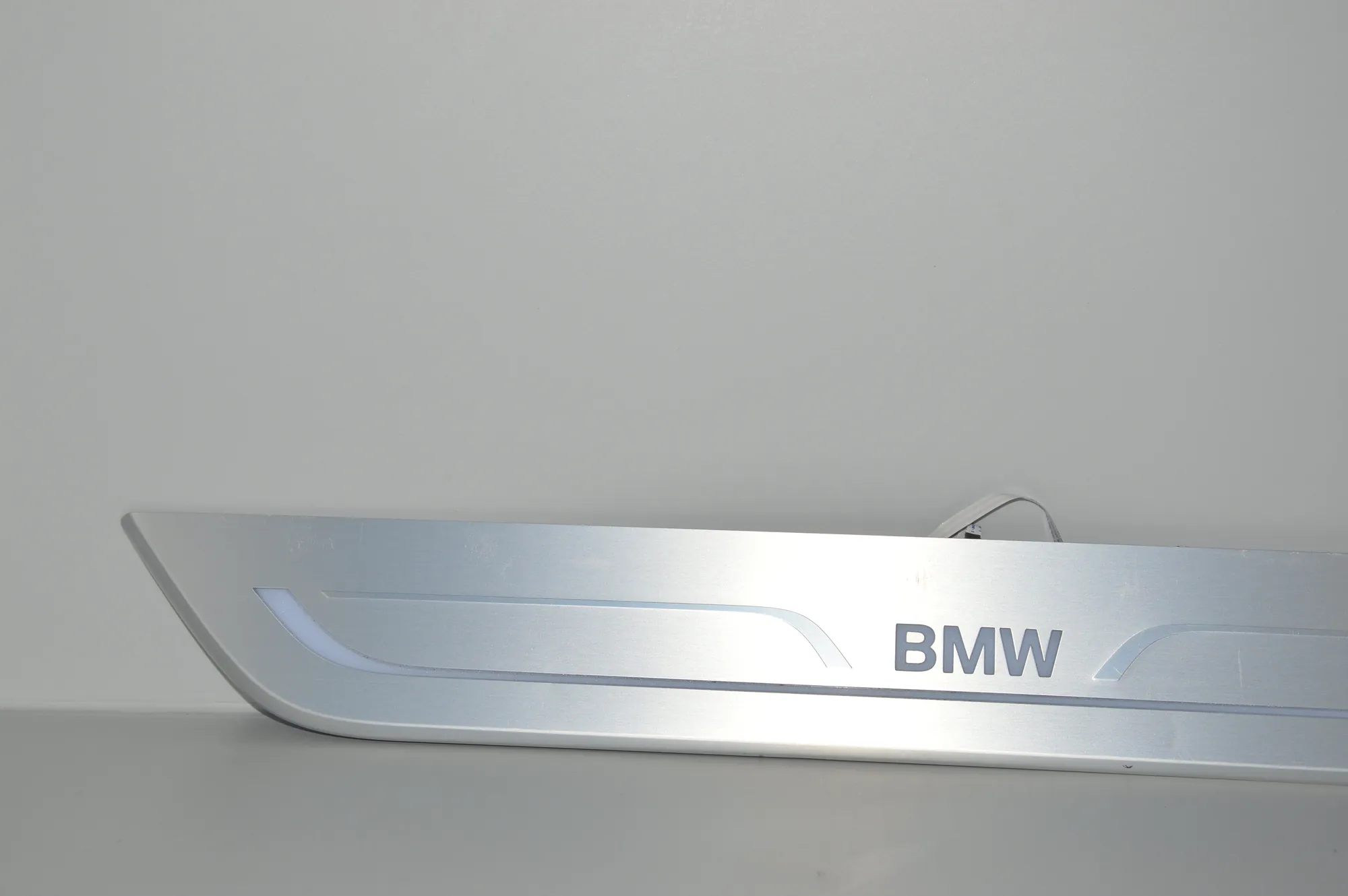 Door Sill Trim Kit – OEM NA · BMW 7 (G11, G12) BMW 7 (G11, G12) 740 i, Li 2016 – 3