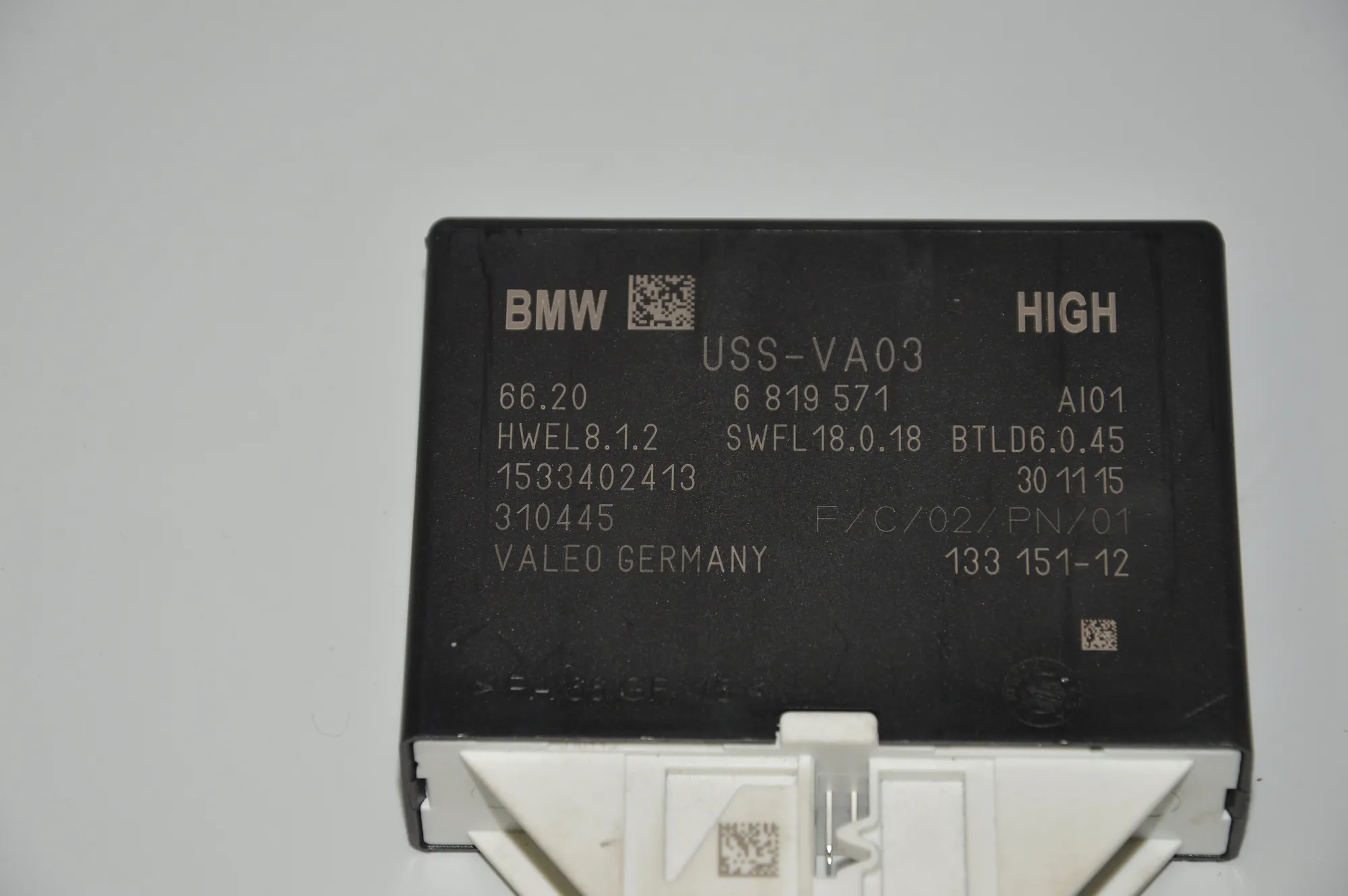 PDC Parking Sensor Control Unit – OEM 6819571 · BMW 7 (G11, G12) BMW 7 (G11, G12) 740 i, Li 2015 – 2