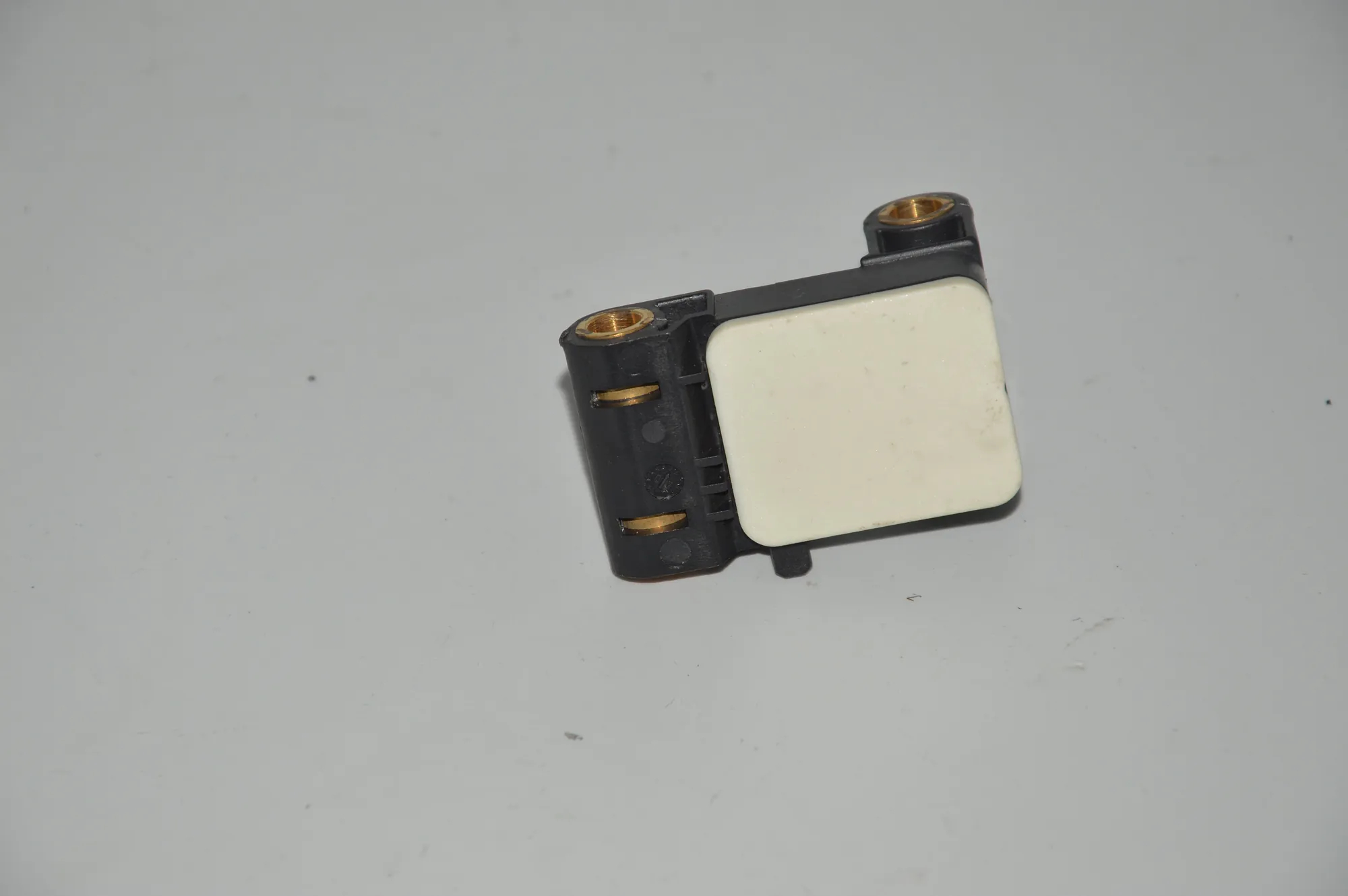 Front Right Impact Sensor – OEM 6956485 · BMW 3 Coupe (E92) 335 i 2007 – 2