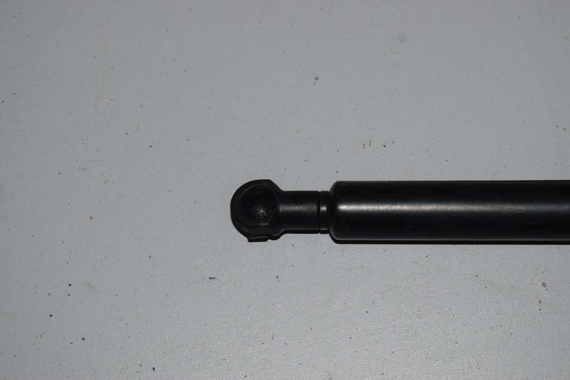 Front Left Bonnet Strut – OEM 7129190 · BMW 3 Coupe (E92) 335 i 2007 – 4