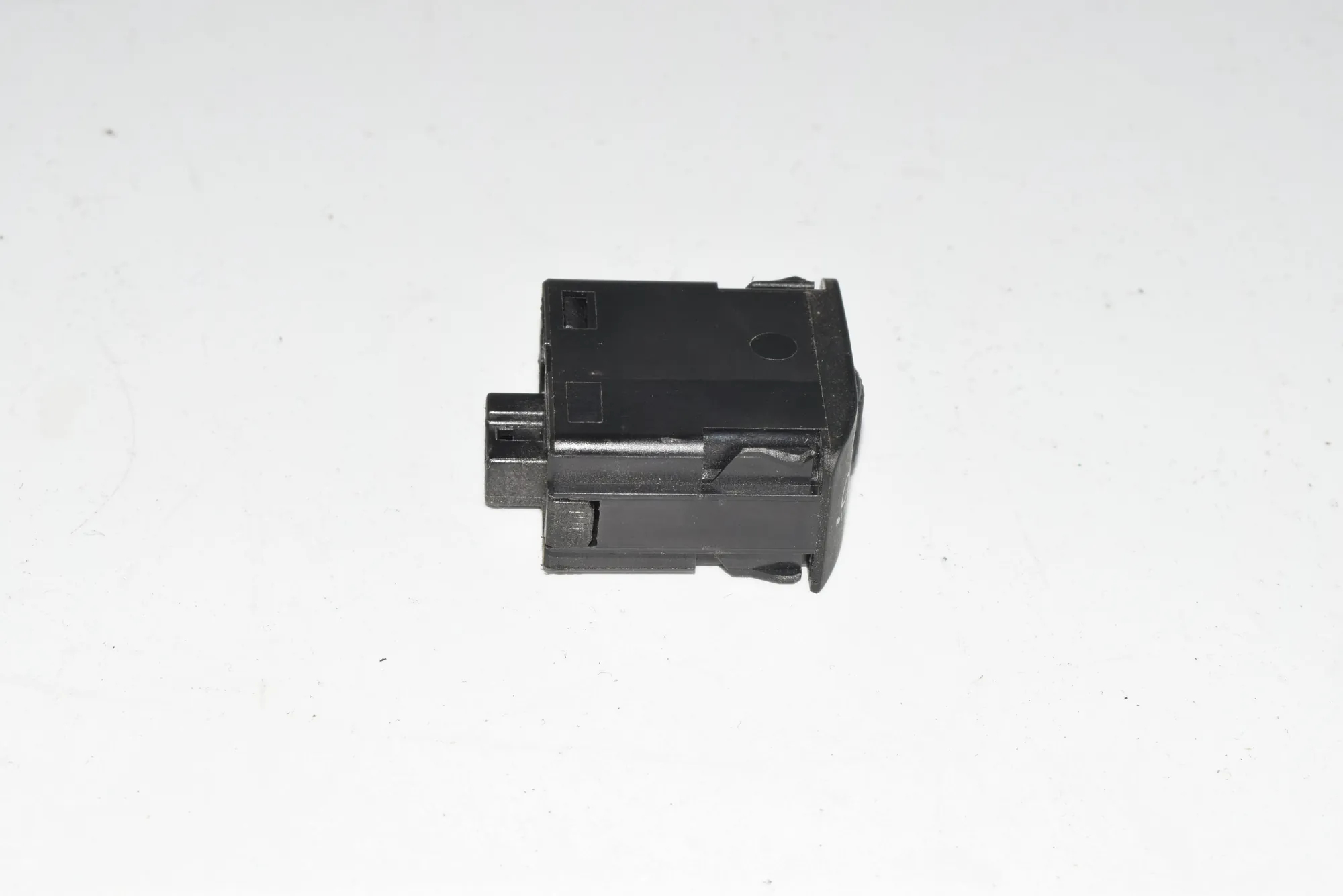 Other Control Units – OEM 8360843 · BMW 7 (E38) 728 i, iL 2000 – 3