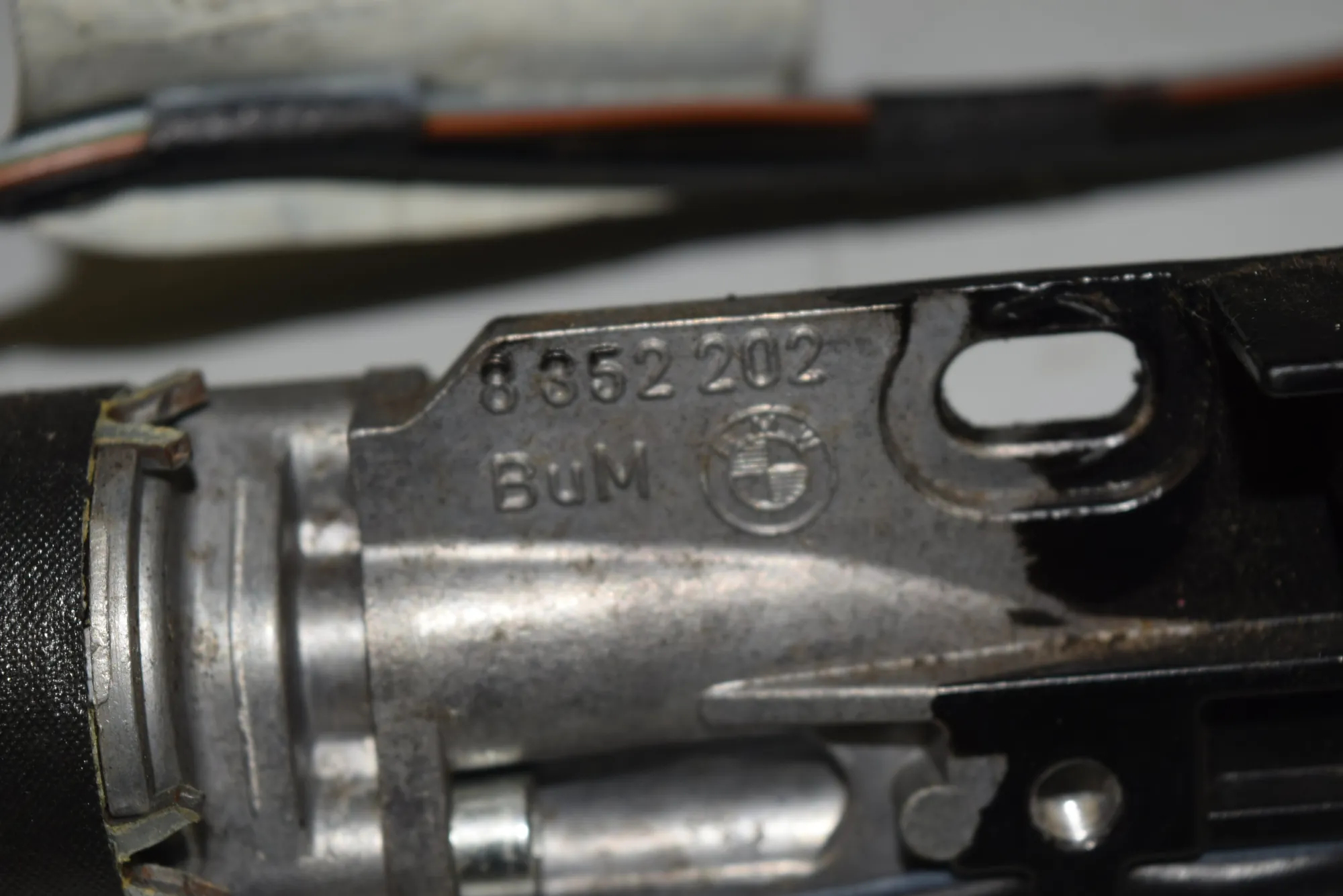 Tailgate Boot Lock – OEM 8352202 · BMW 7 (E38) 728 i, iL 2000 – 2