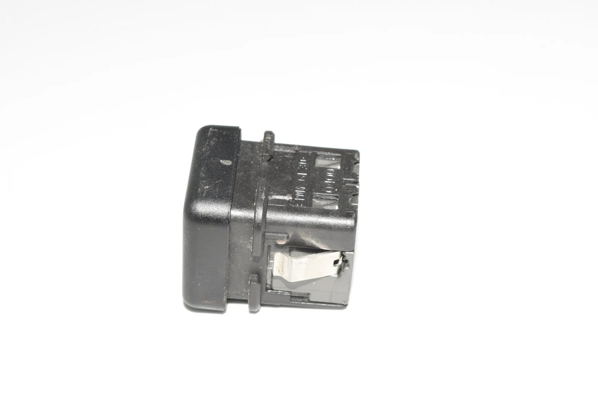 Other Control Units – OEM 8360828 · BMW 7 (E38) 728 i, iL 2000 – 3