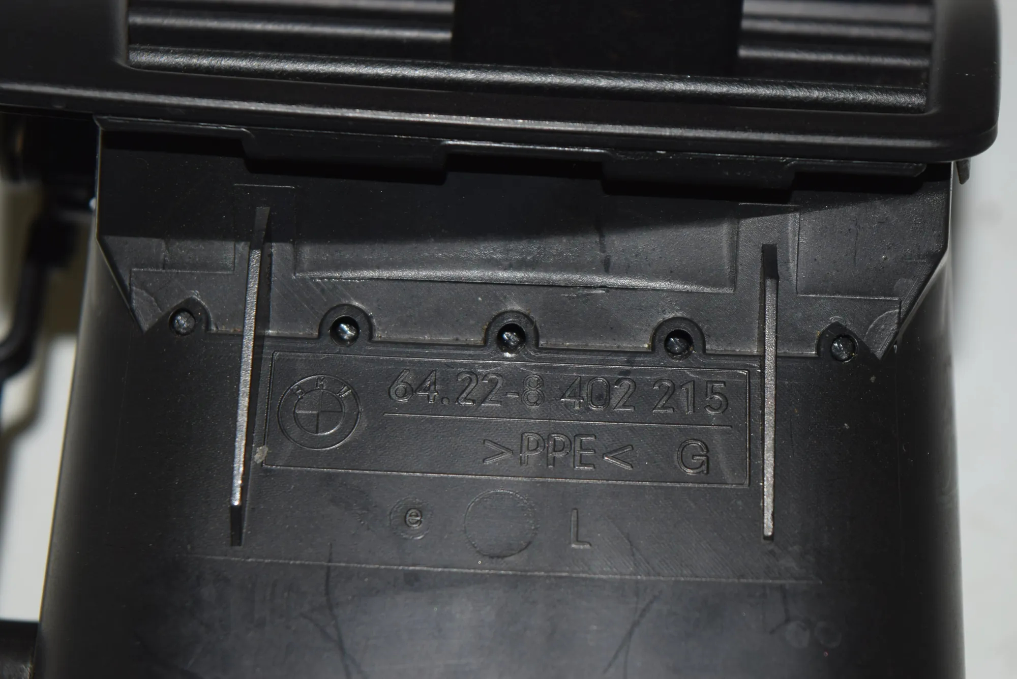 Dashboard Air Vents – OEM 8402215 · BMW X5 (E53) 4.6 is 2003 – 7