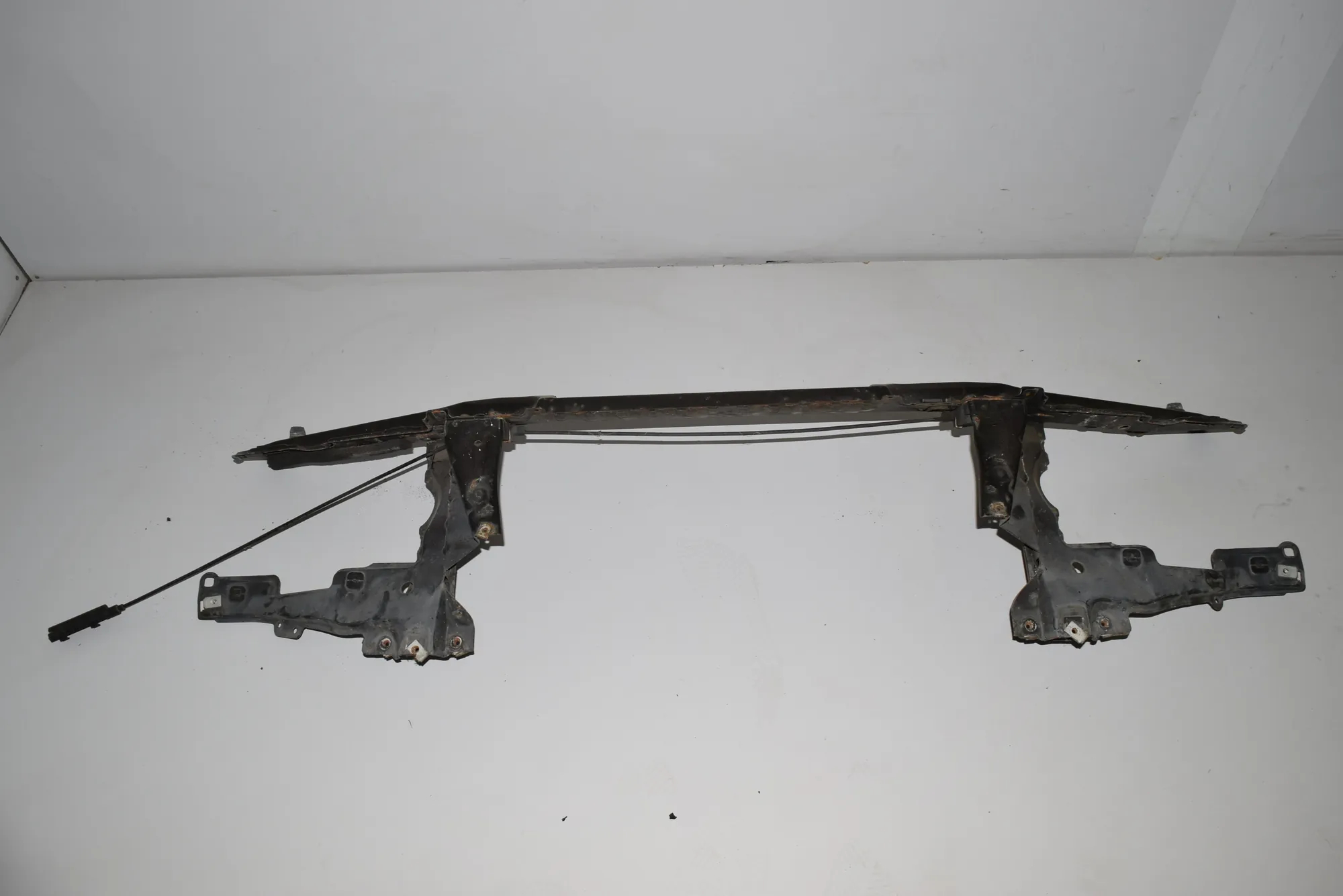 Slam Panel Frame Upper Part – OEM 2122615 · BMW X5 (E53) 4.6 is 2003 – 2