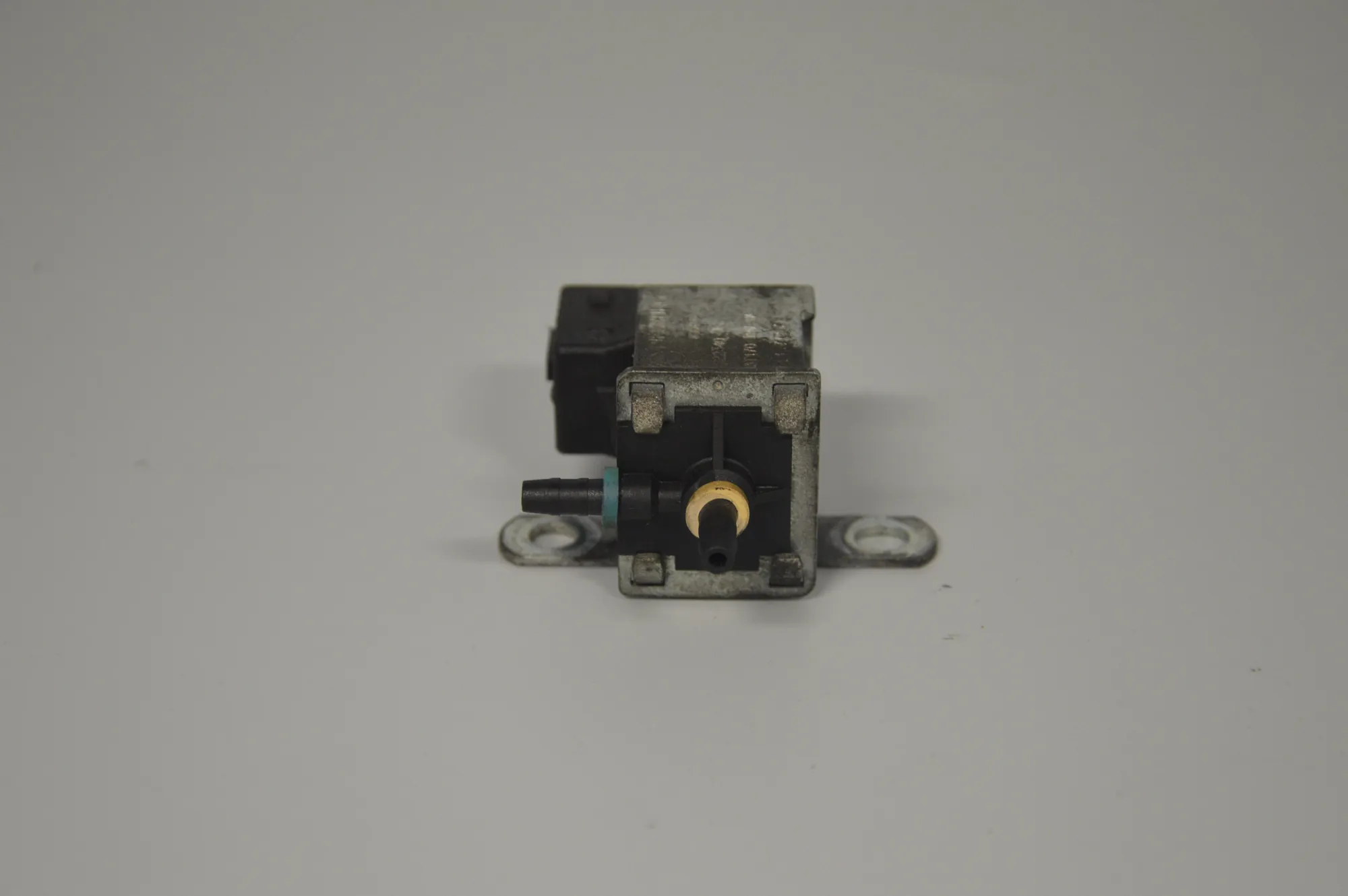 Solenoid Valve · BMW X5 (E53) 4.6 is 2003 – 2