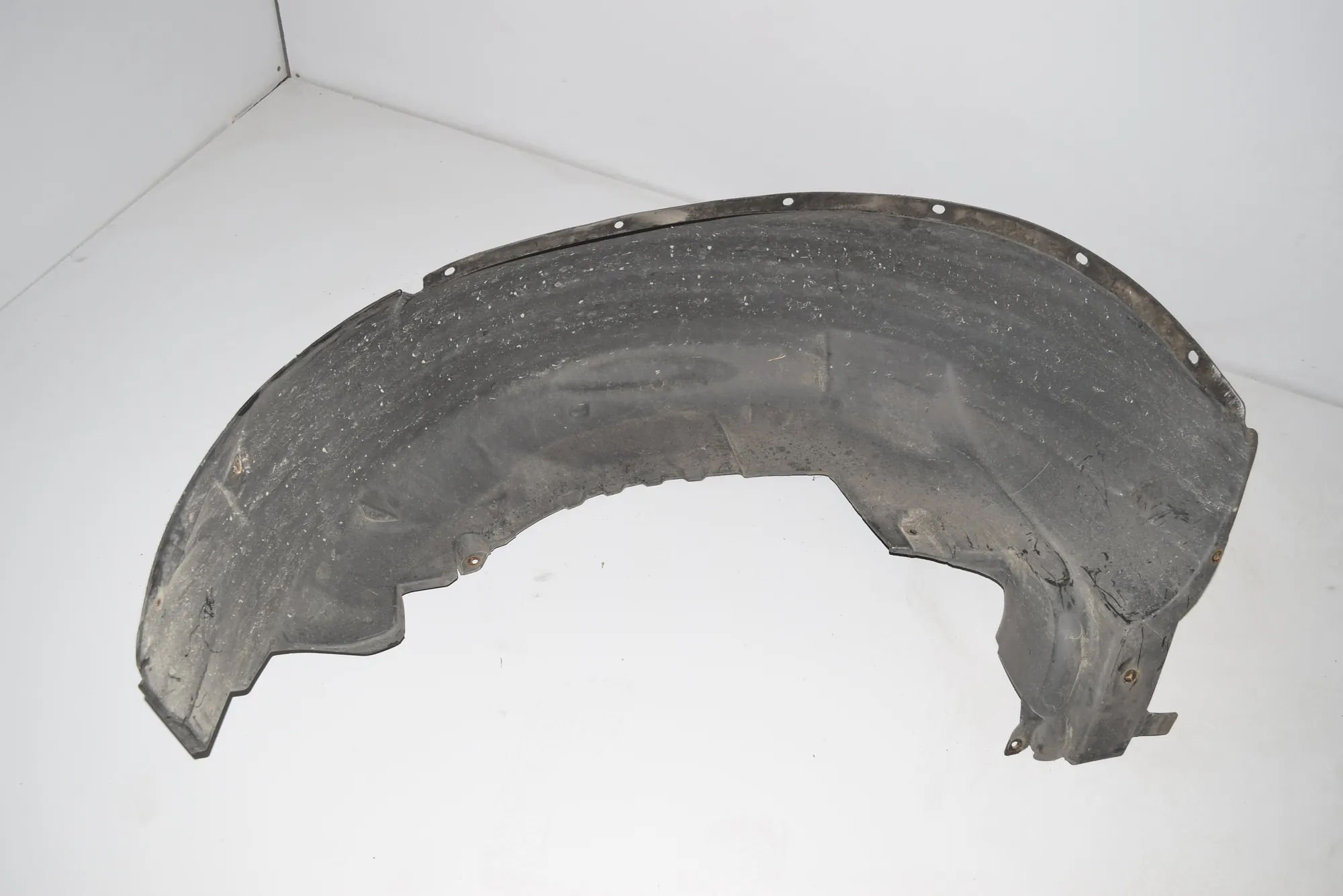 Rear Right Arch Liner – OEM 8403060 · BMW X5 (E53) 4.6 is 2003