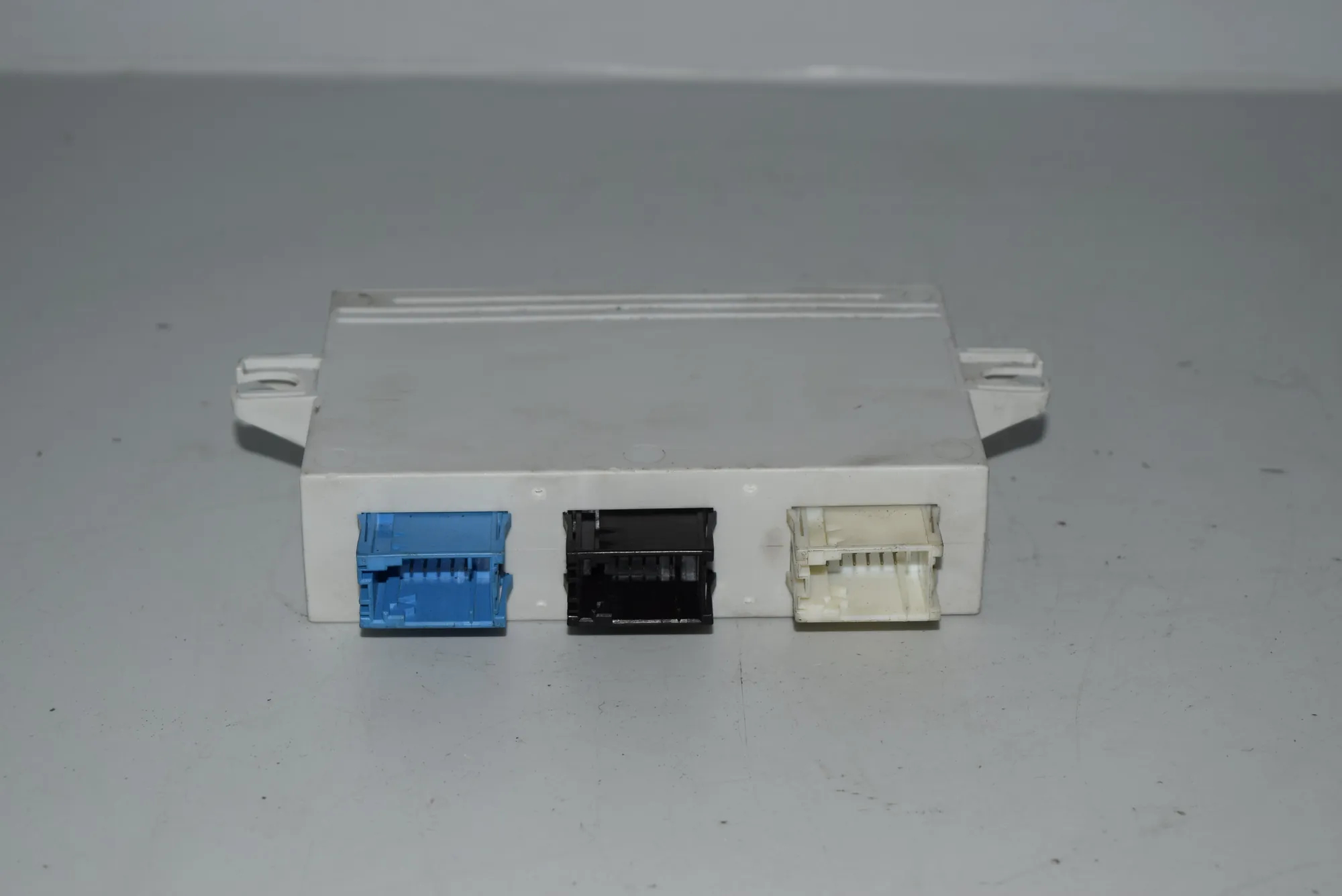 PDC Parking Sensor Control Unit – OEM 6904010 · BMW 5 Touring (E39) 530 d 2001 – 2
