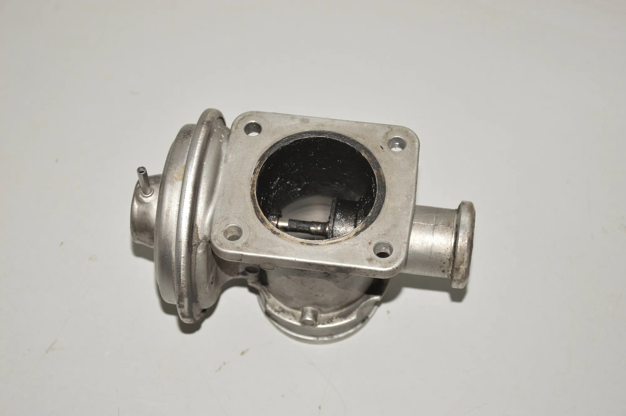 EGR Valve – OEM 7785452 · BMW 5 Touring (E39) 530 d 2001 – 5