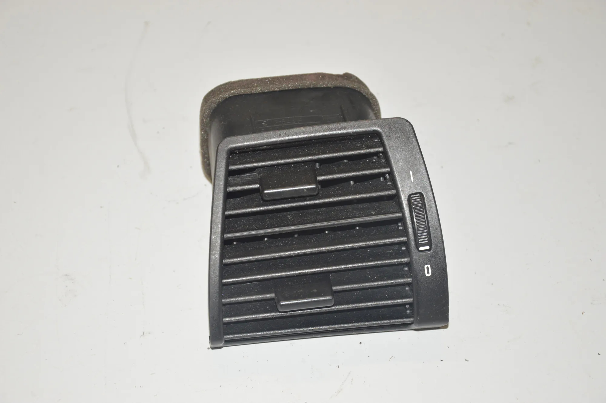 Dashboard Air Vents – OEM 8402215 · BMW X5 (E53) 3.0 i 2001 – 2