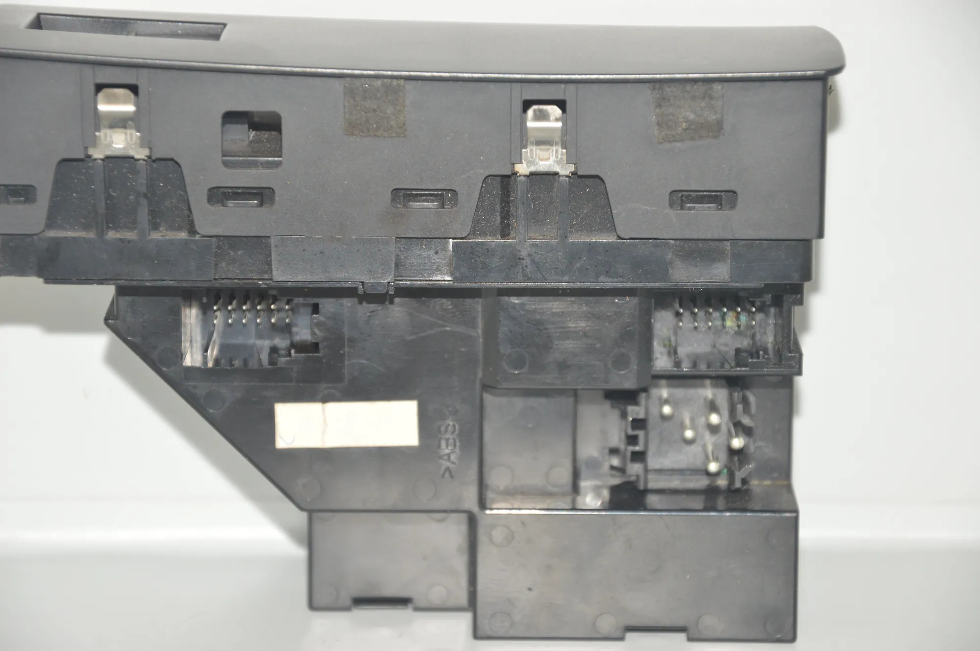Front Left Door Window Switch – OEM 6925700 · BMW X5 (E53) 3.0 i 2001 – 3