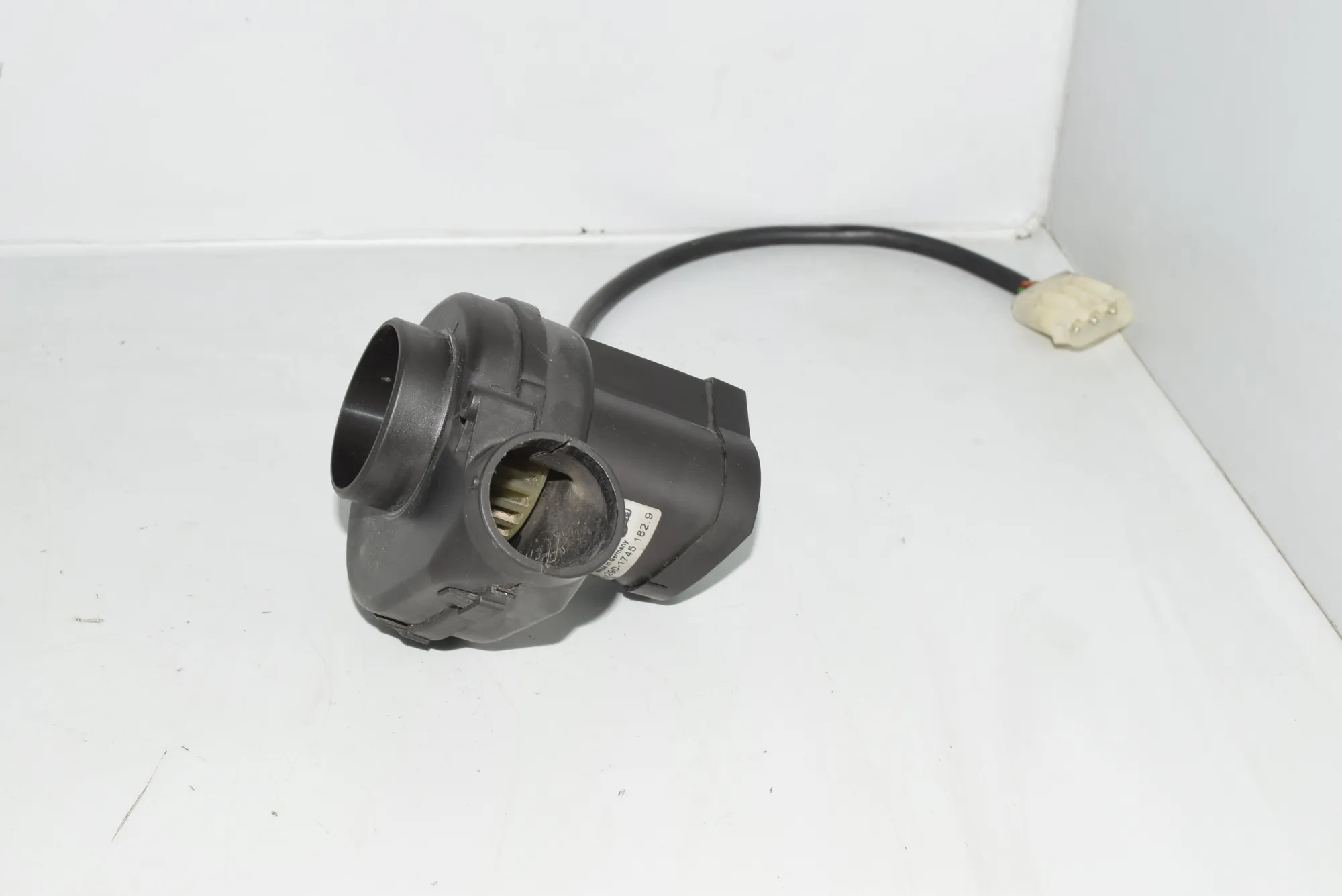 Other Control Units – OEM 1745182 · BMW 5 Touring (E39) 525 d 2000