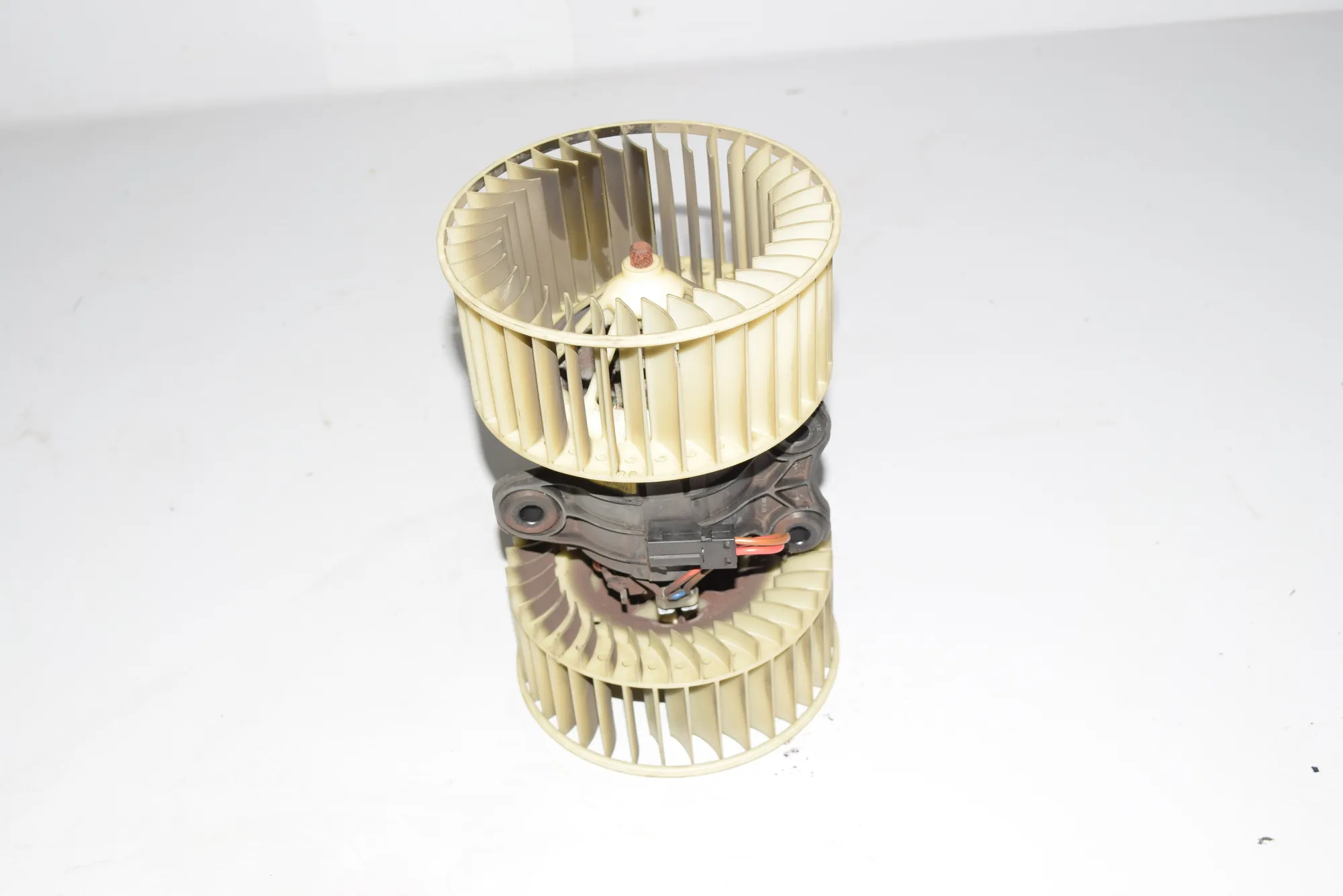 Heater Blower Fan – OEM 8385558 · BMW 5 Touring (E39) 525 d 2000 – 2