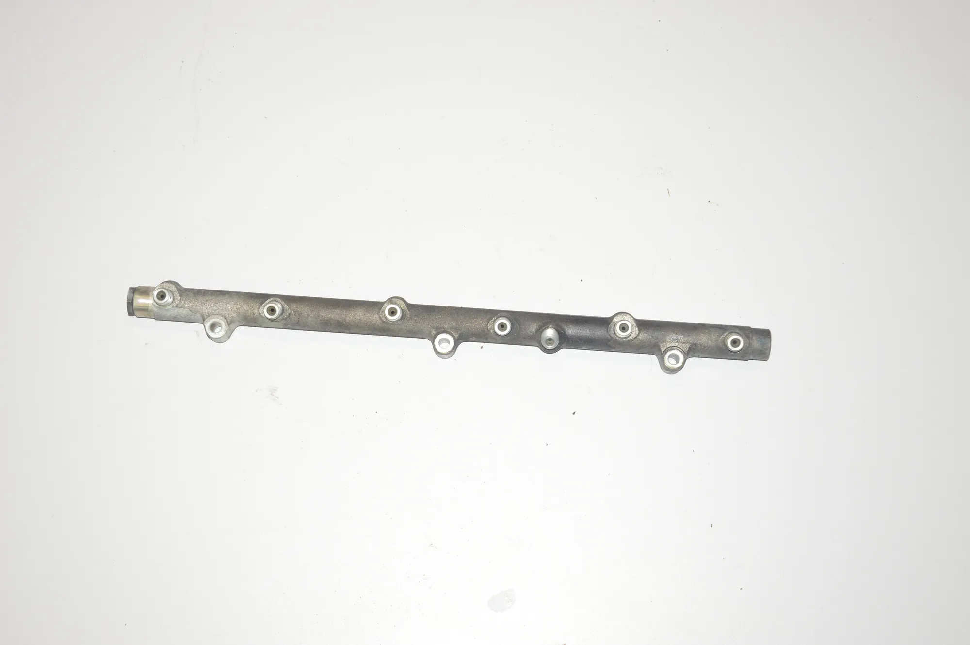 Fuel Rail – OEM 0445216002 · BMW 5 Touring (E39) 525 d 2000